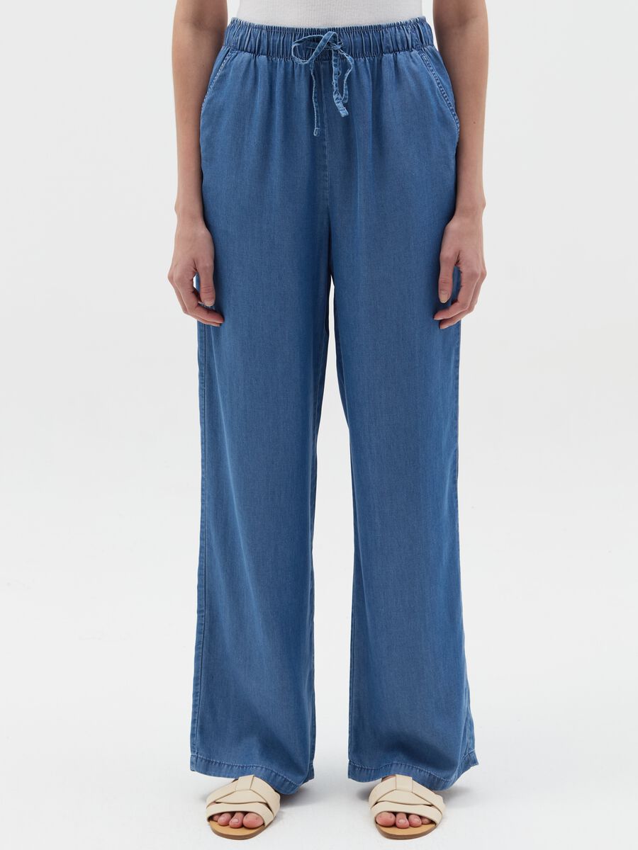 Denim-effect wide-leg fluid joggers_1