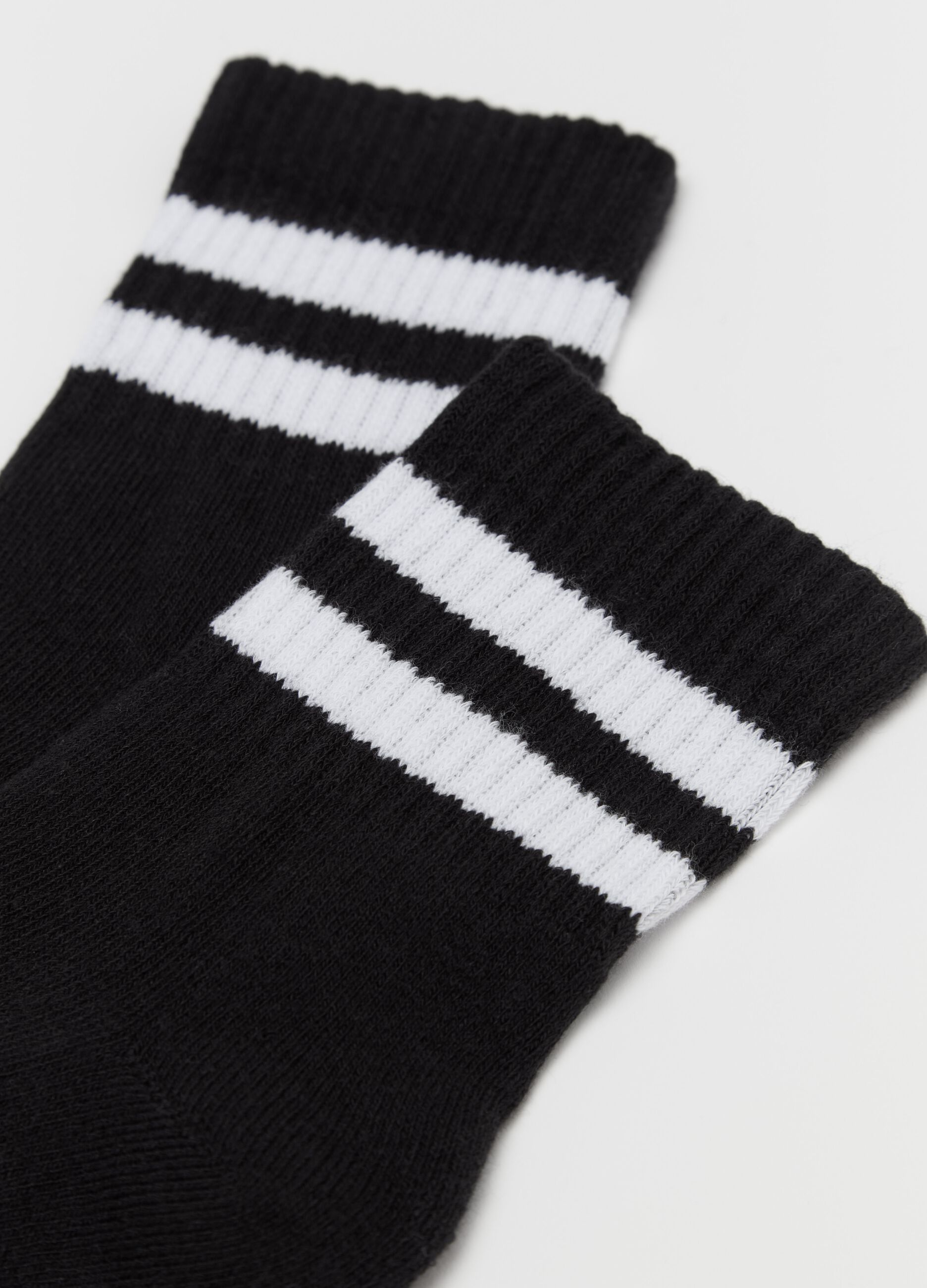 Three-pair pack tennis socks with striped bands