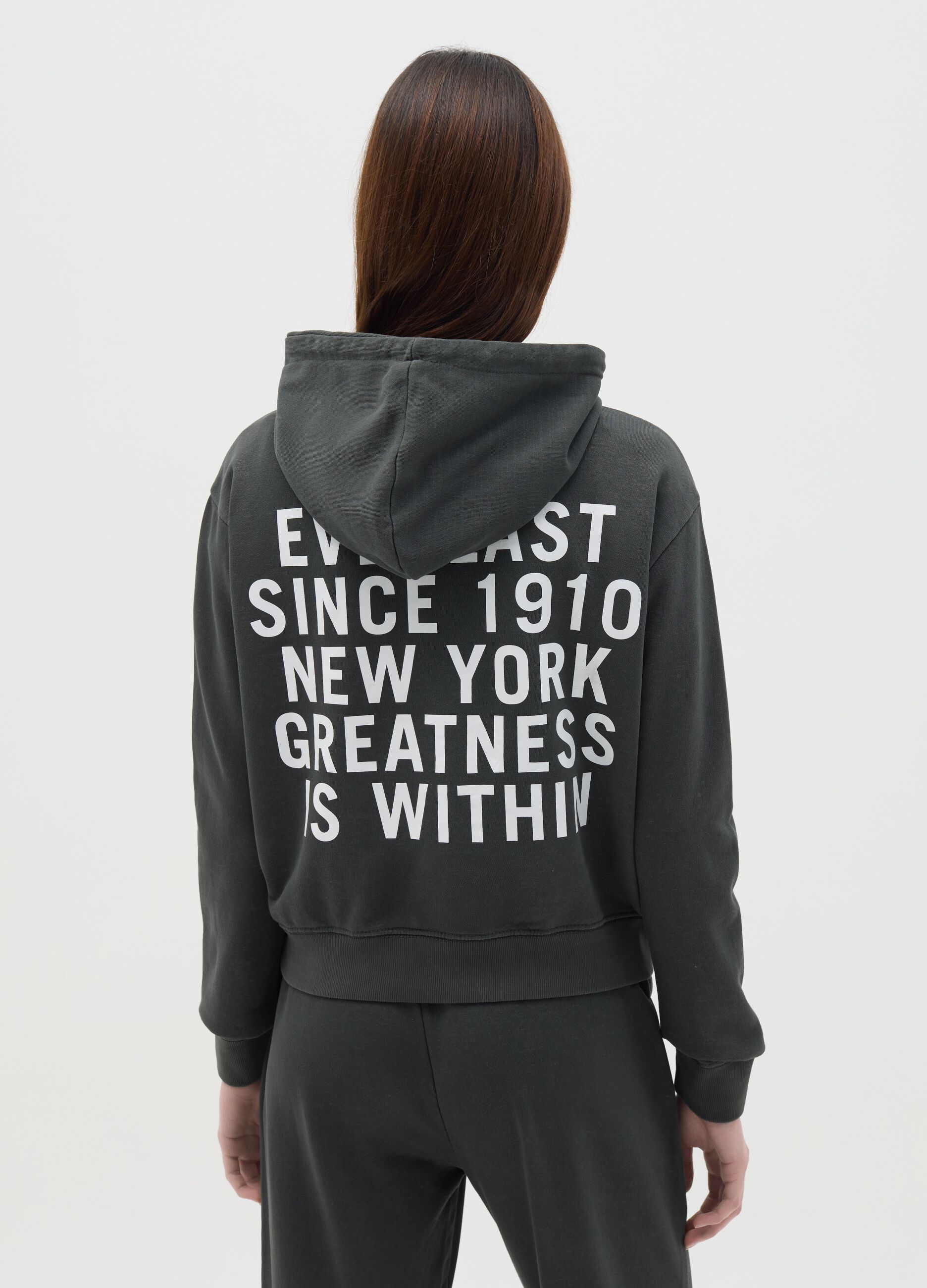 Grey swearshirt with hood and logo print