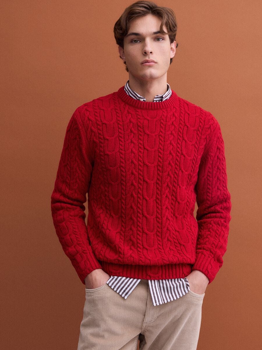 Maglia rossa girocollo in misto lana con lavorazione jacquard_1