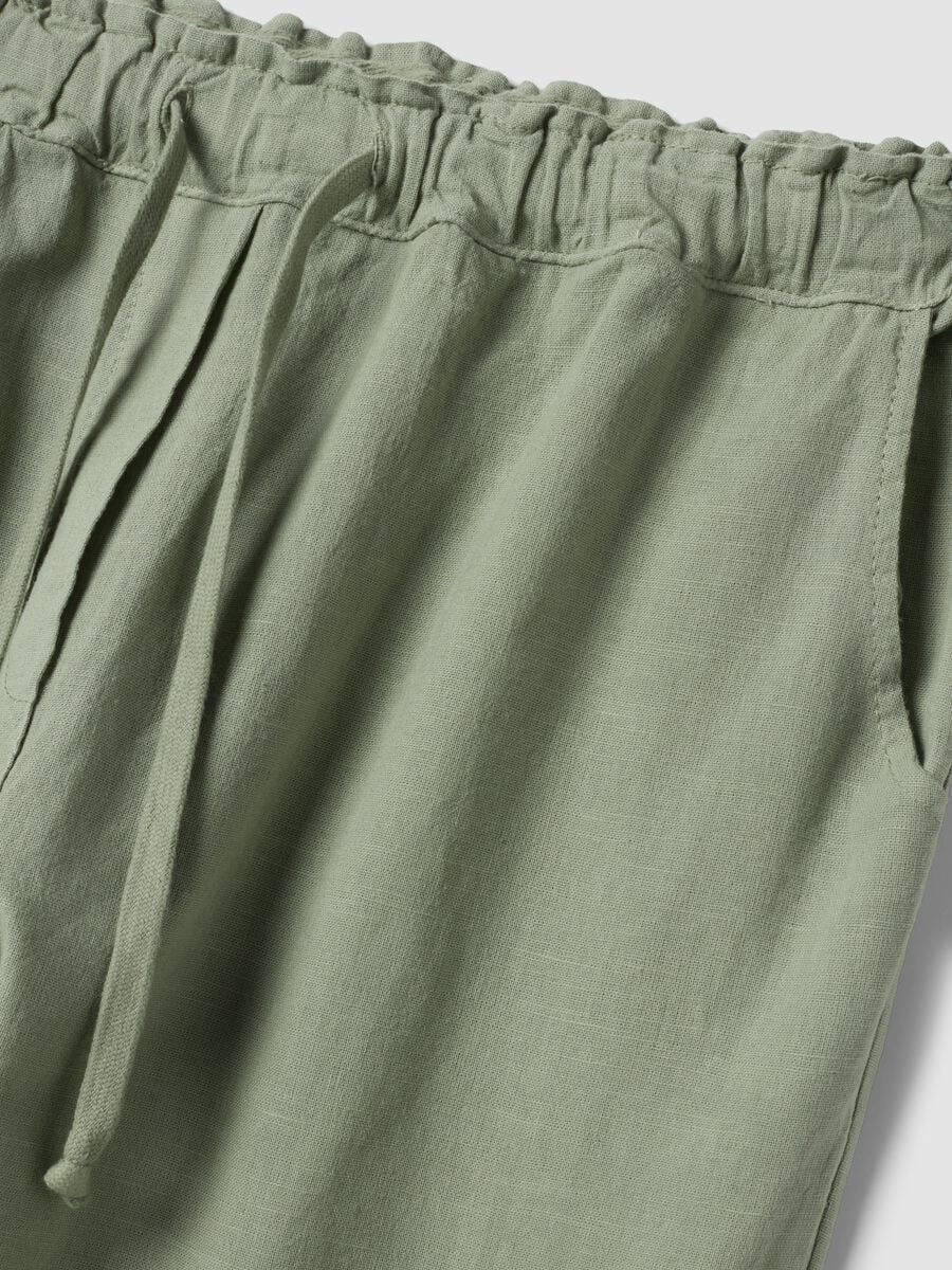 Pantaloni verdi in misto lino e cotone con vita elasticizzata_5