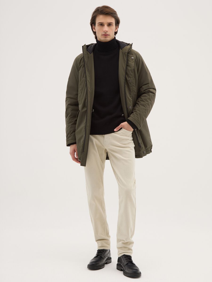 Parka imbottito verde regular fit con cappuccio e zip_1