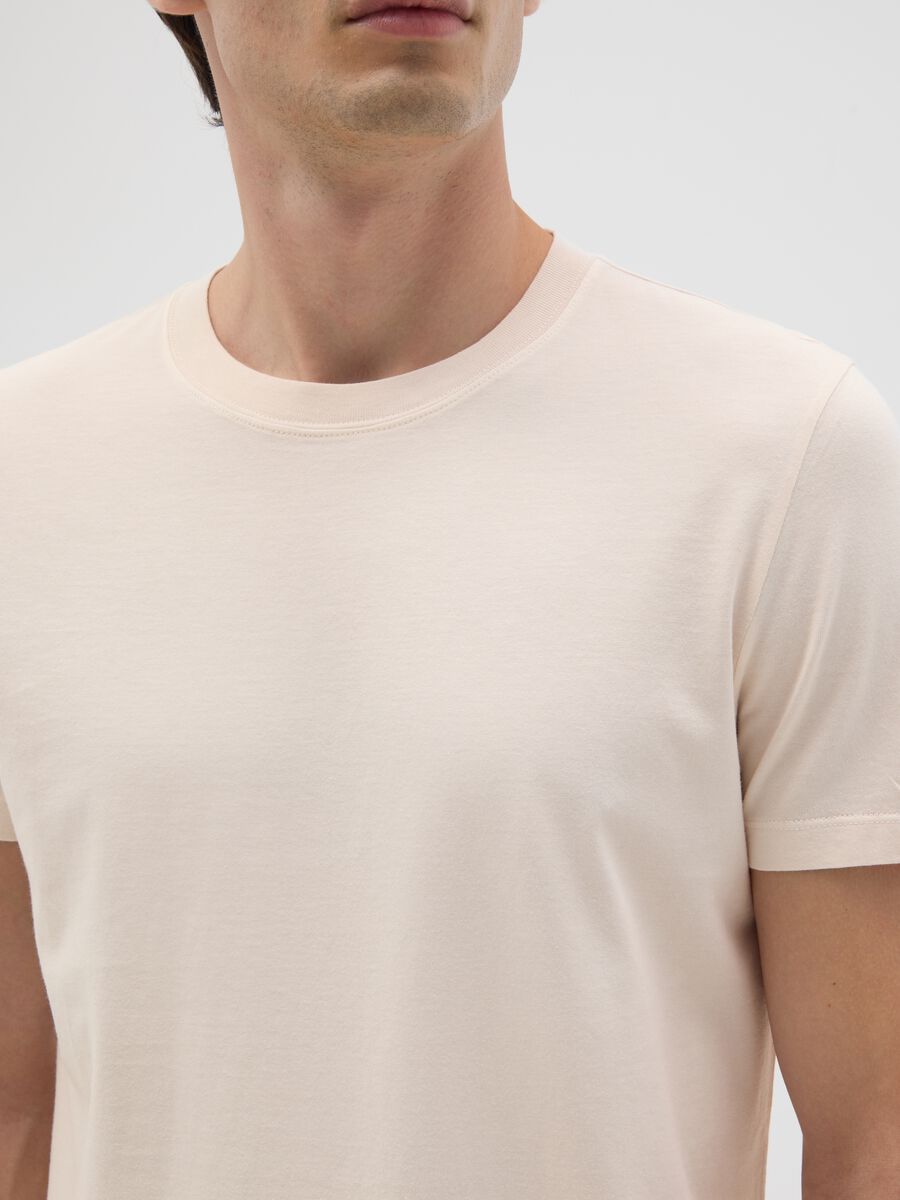 White pure cotton regular fit T-shirt_3
