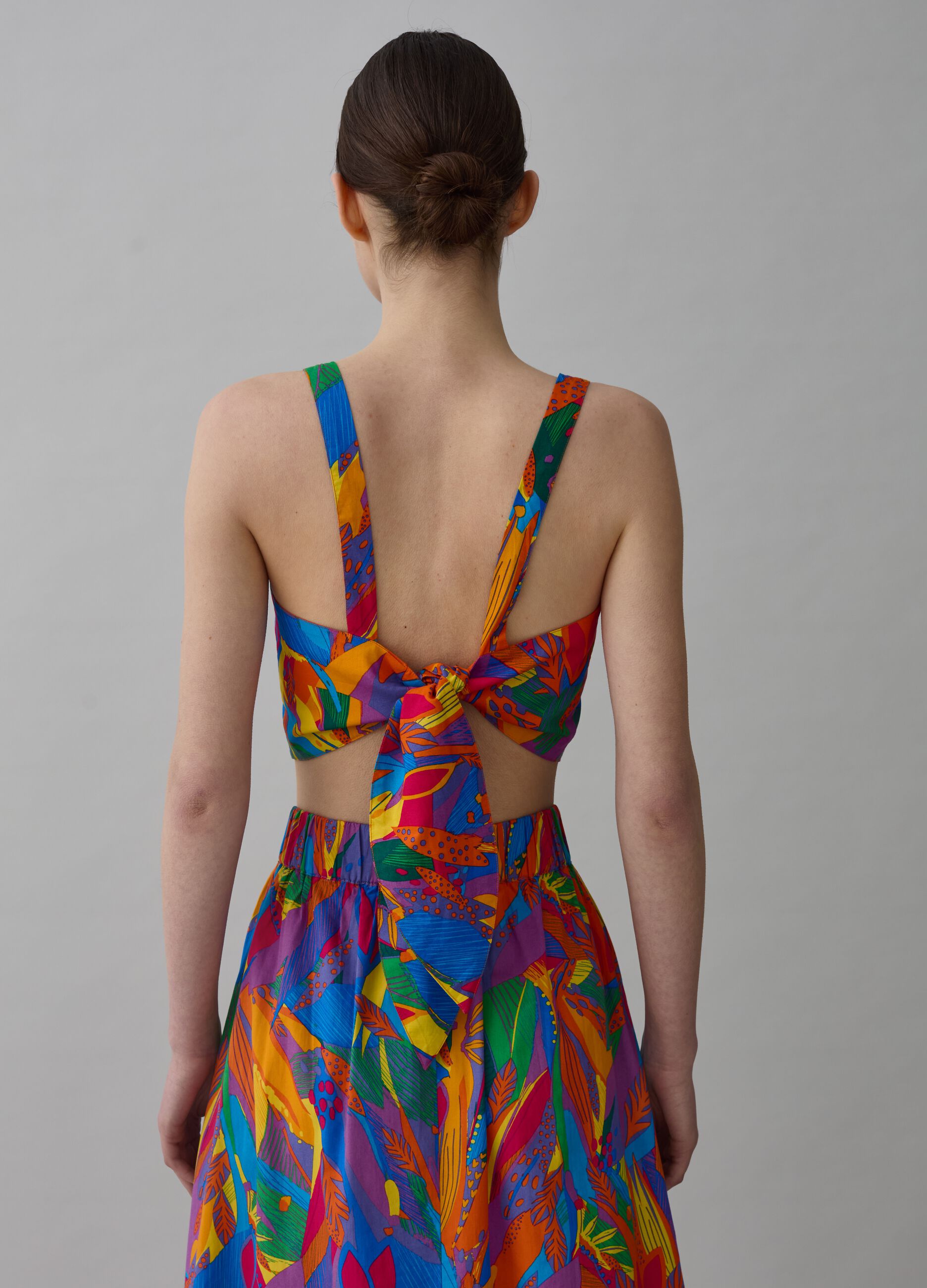 Crop top with tropical foliage print