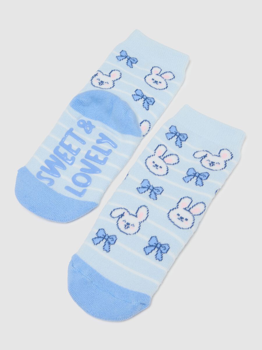 Pack of multicolour cotton stretch socks for girls with designs_2