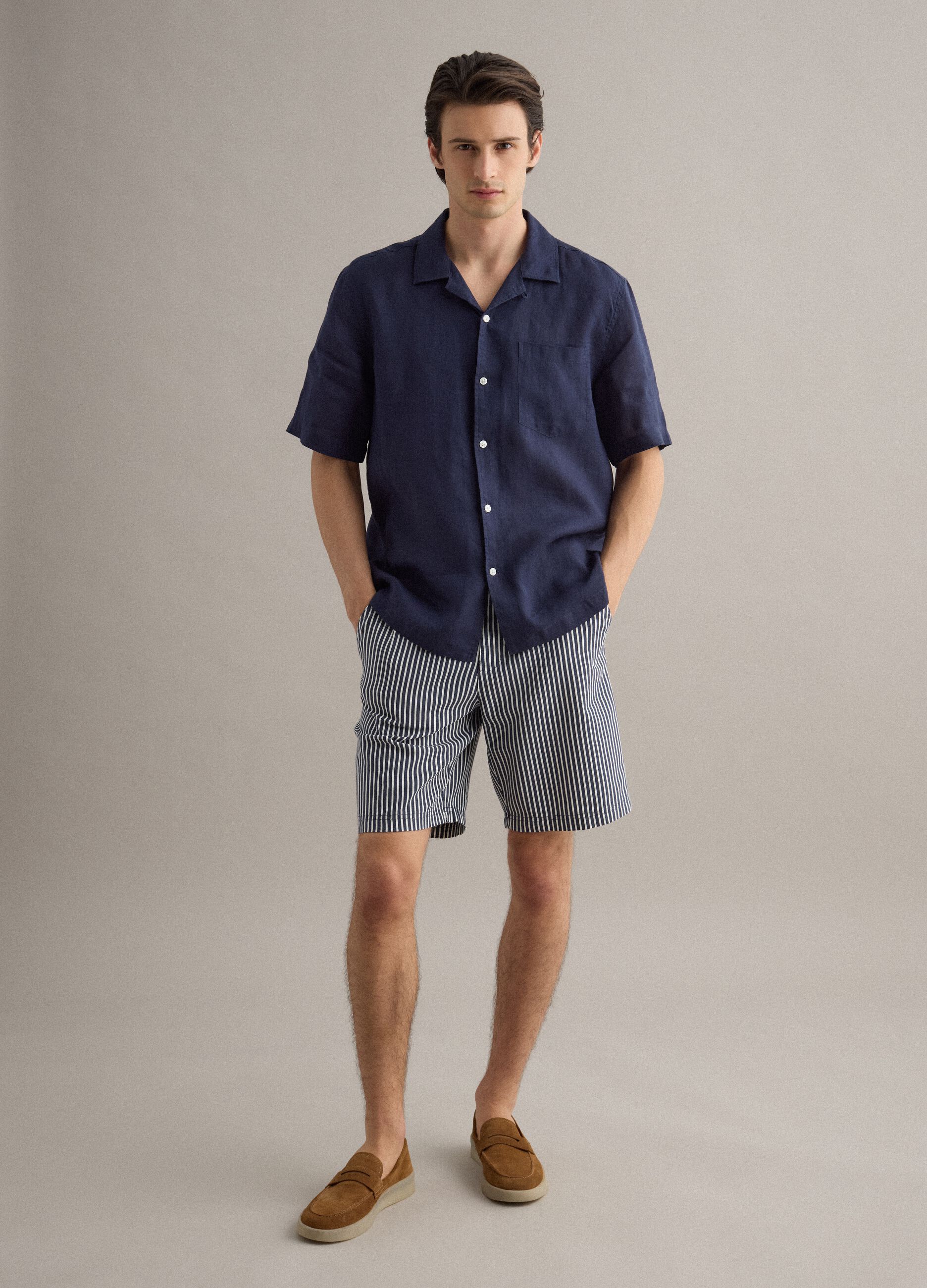 Multicoloured striped regular fit linen-cotton blend shorts