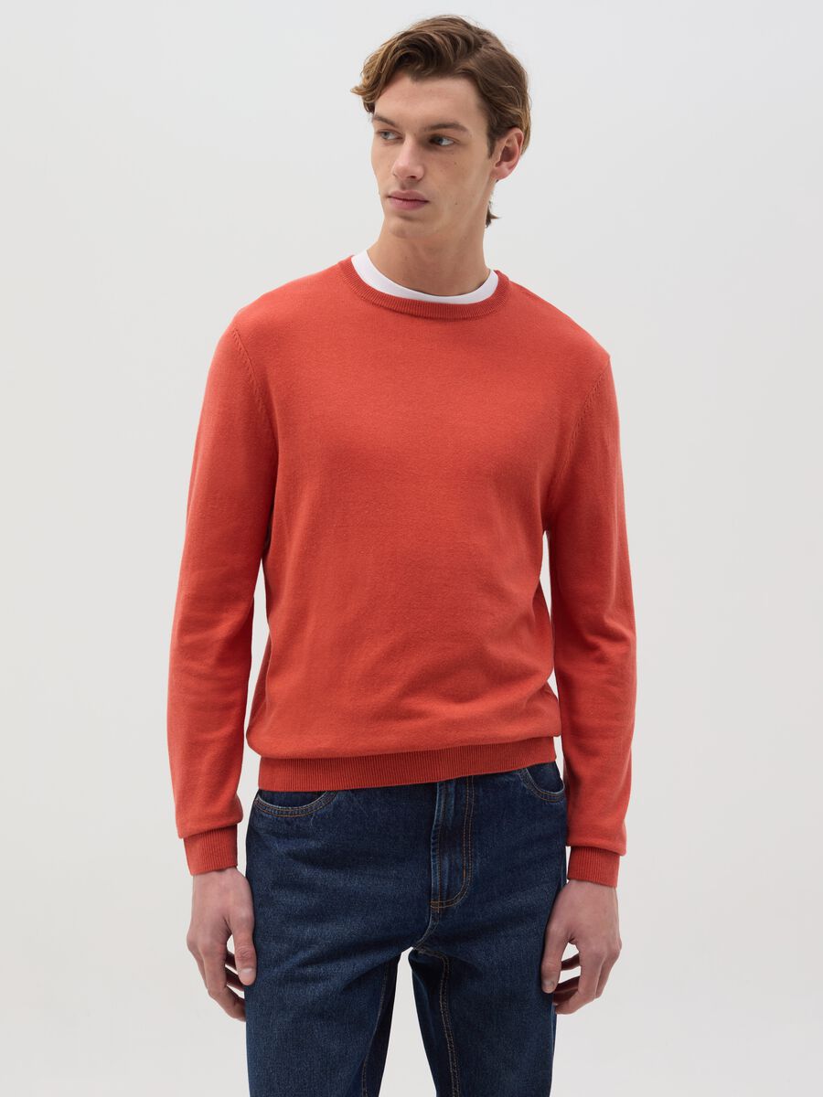 Round neck pullover_0