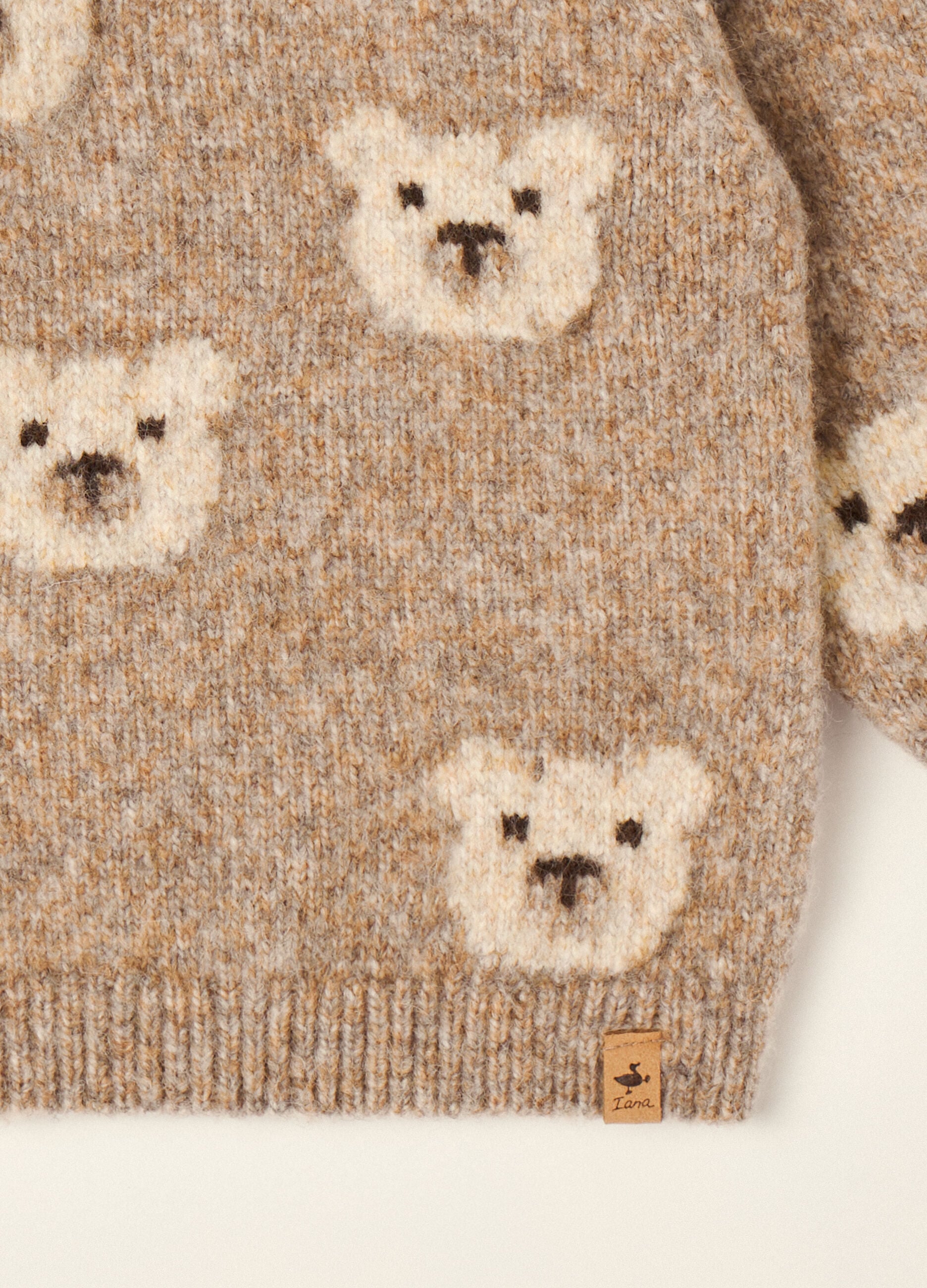 Beige wool-blend crew-neck jumper with teddy bear motif