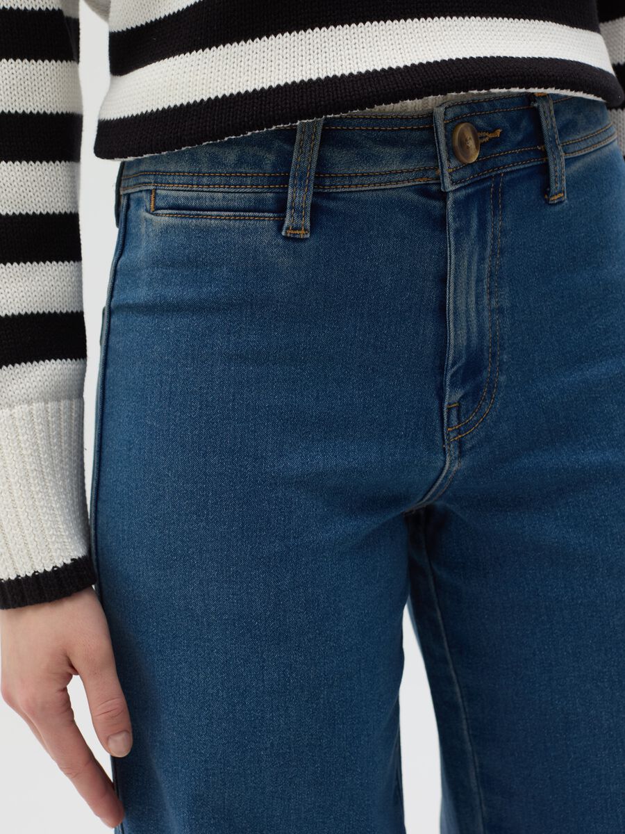 Flare-fit high-rise culotte jeans_2