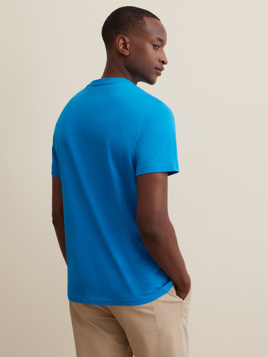 T-shirt in cotone Supima con scollo rotondo_2