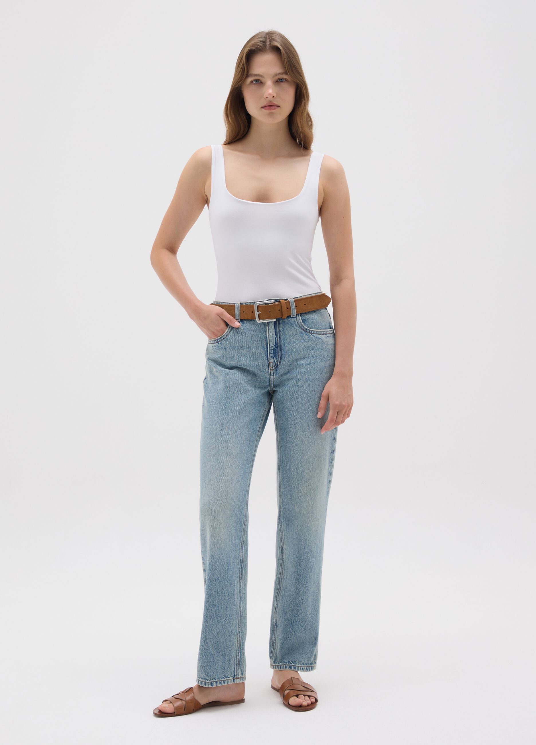 Women's jeans in pure cotton denim regular fit