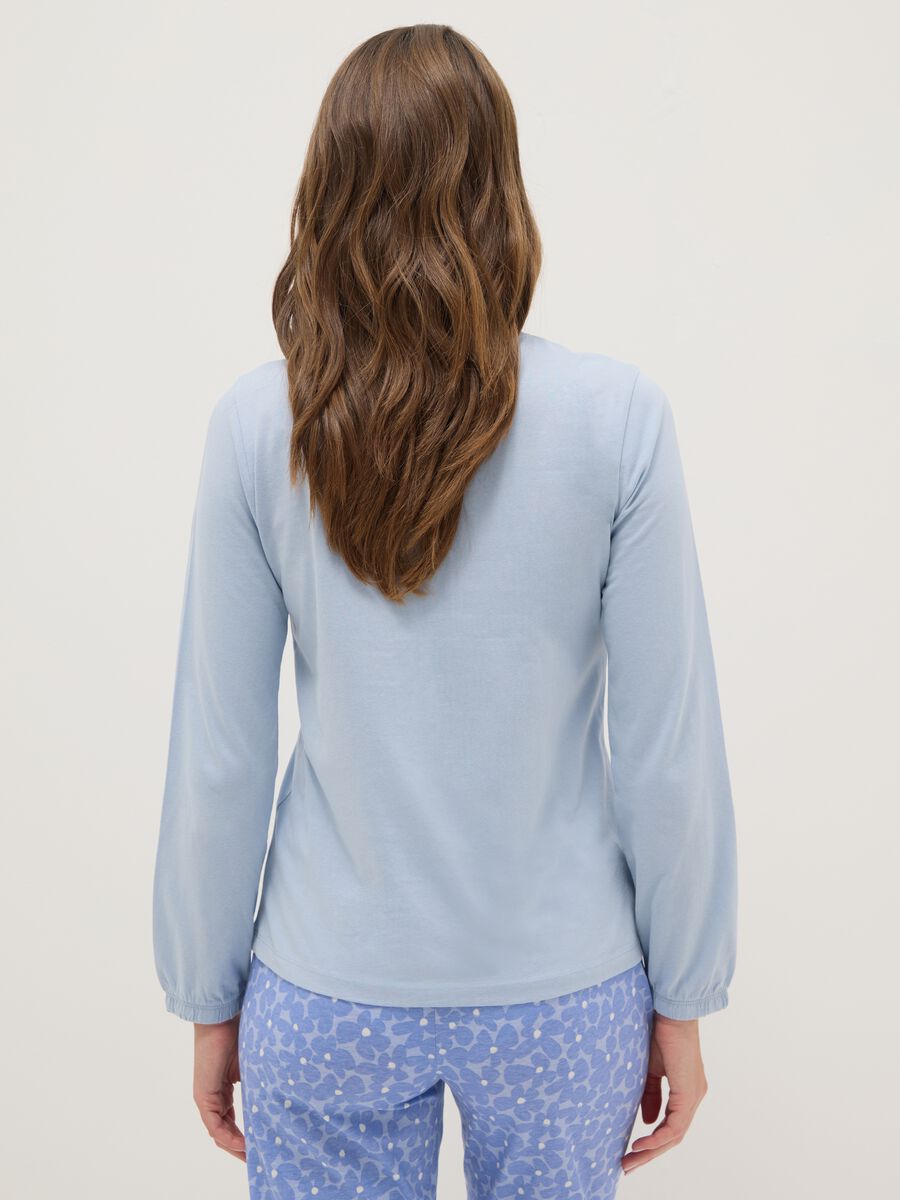 Maglia notte azzurra in puro cotone regular fit con scollo serafino_2