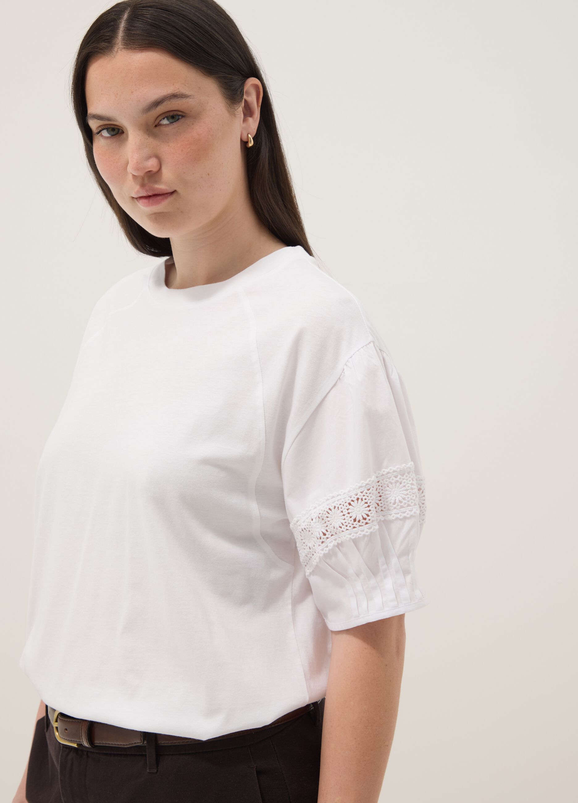 White pure cotton regular-fit T-shirt