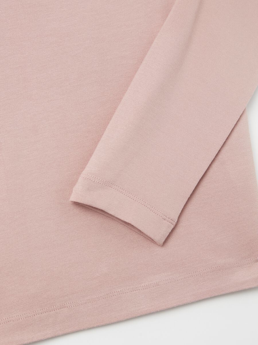 Long-sleeved T-shirt with high neck_5