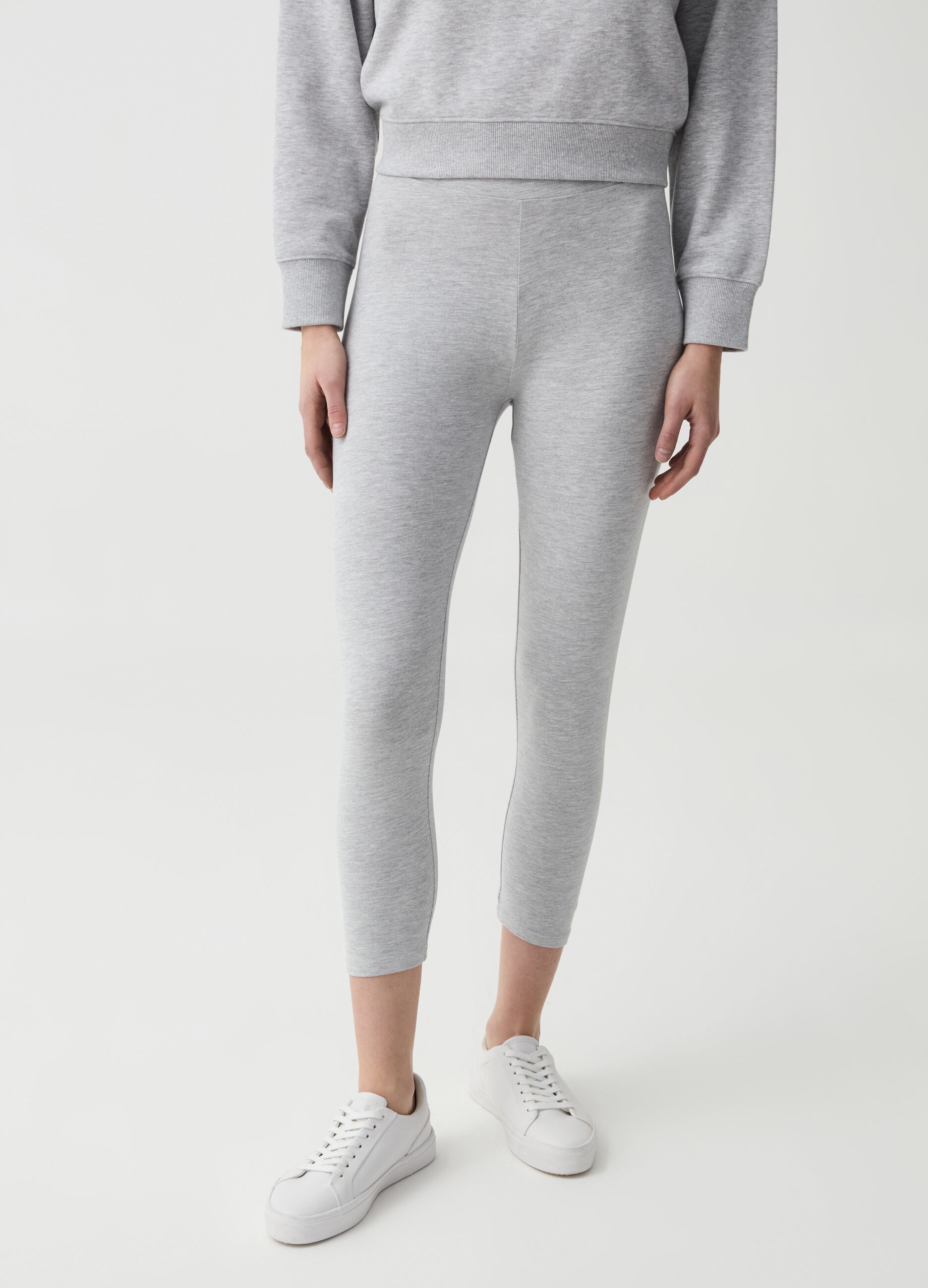 Essential stretch cropped leggings