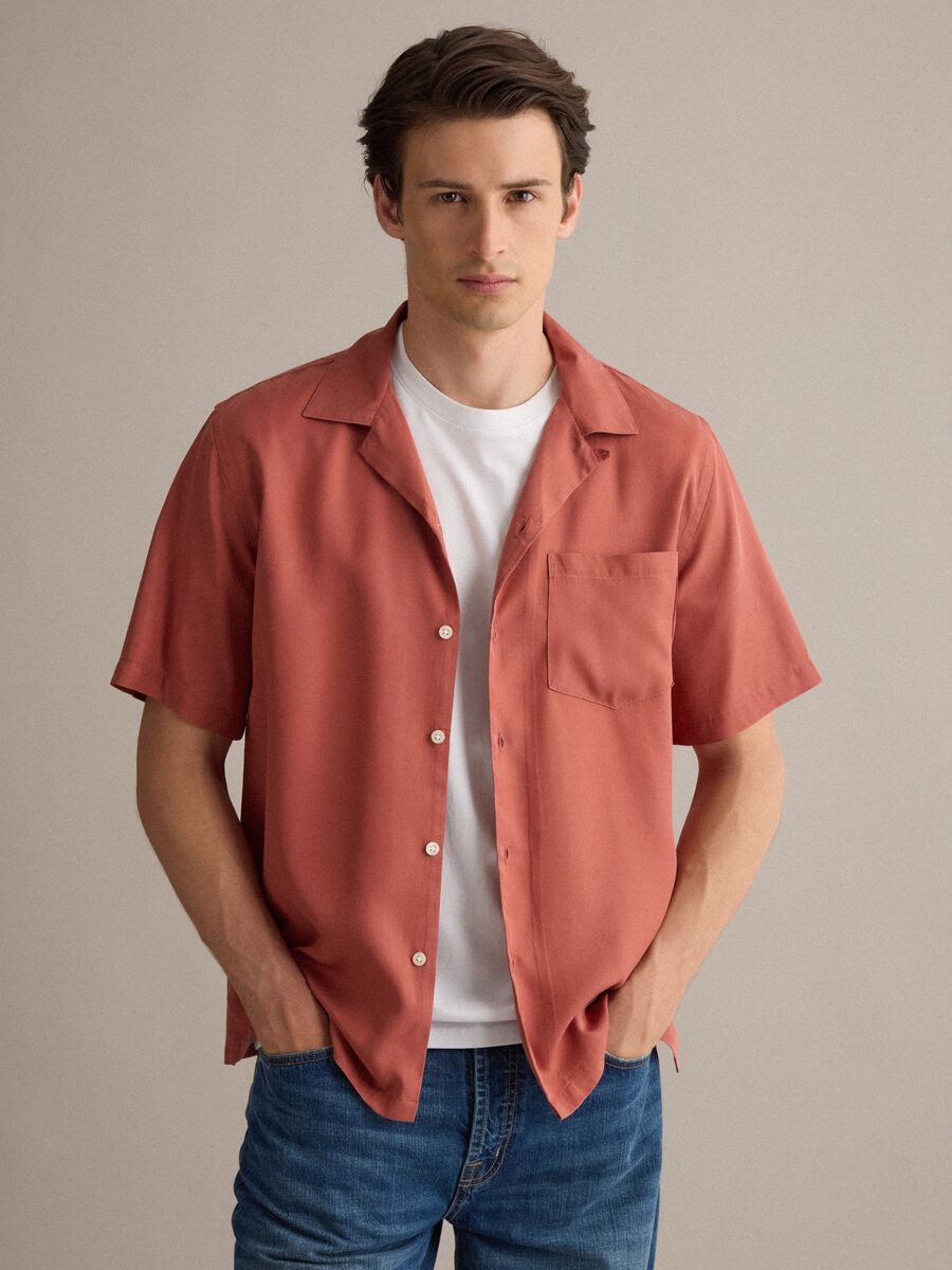 Camicia rossa a maniche corte in puro lyocell_1
