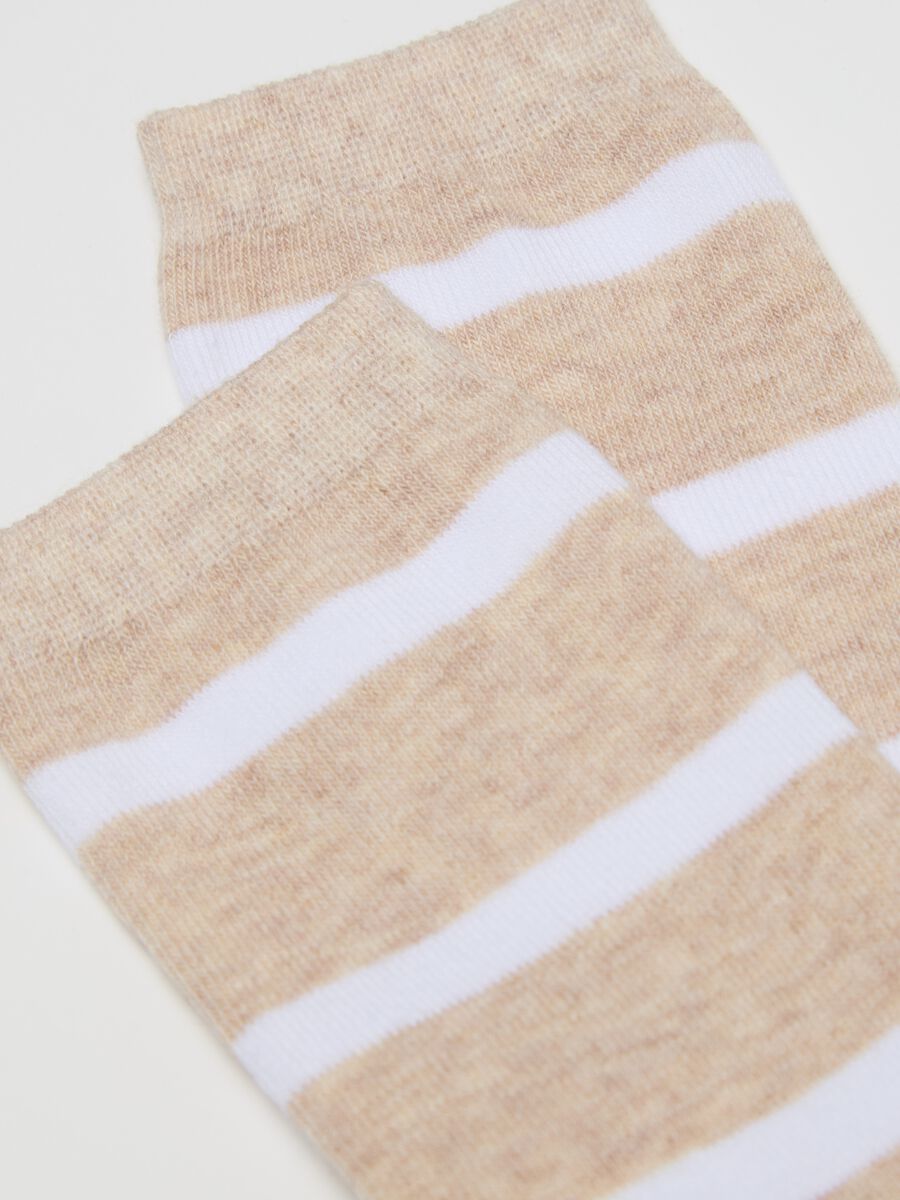Three-pair pack short stretch socks_2