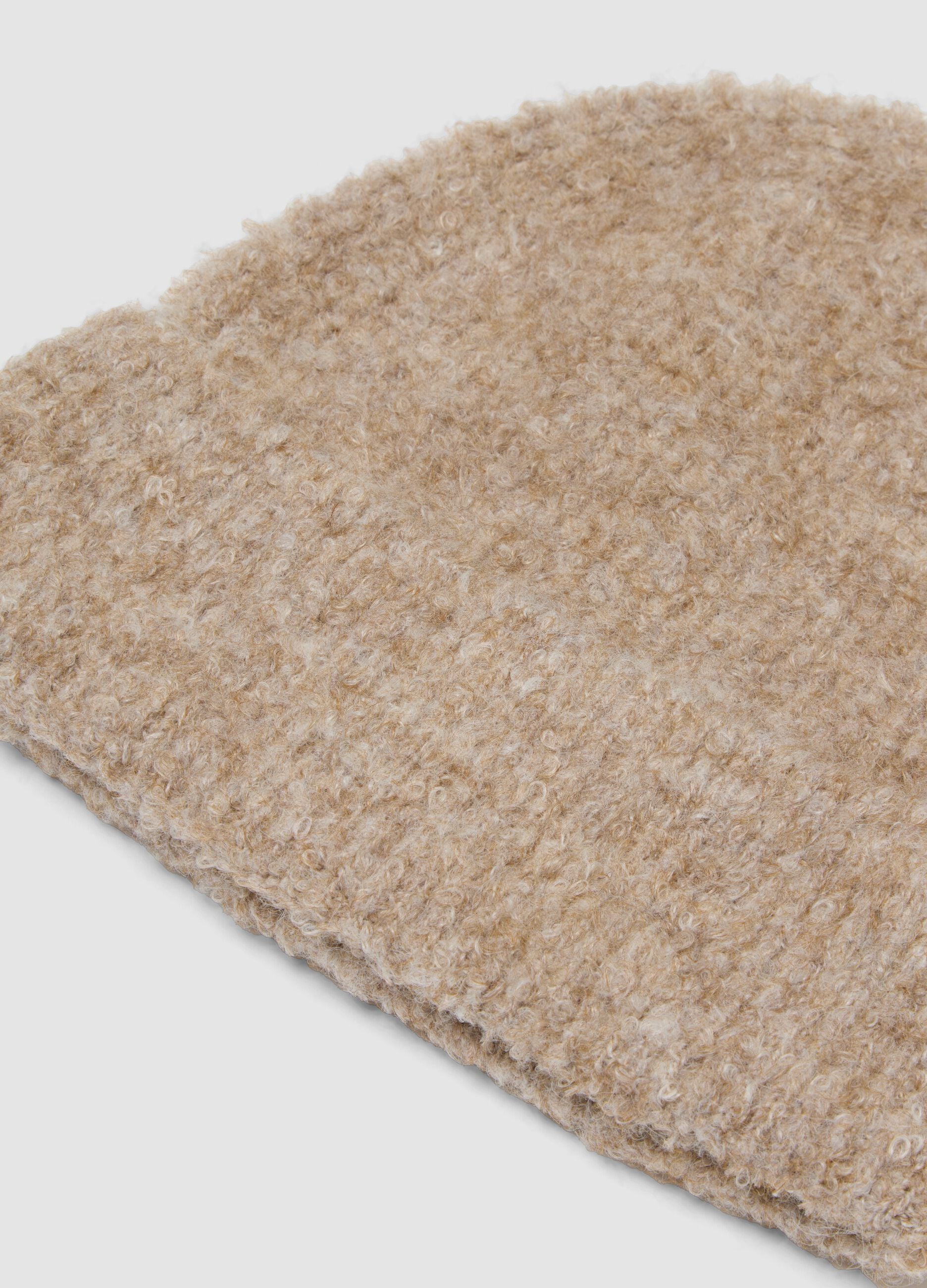 Beige stretch wool beanie