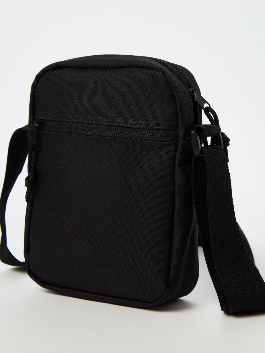 Bag with shoulder strap_1