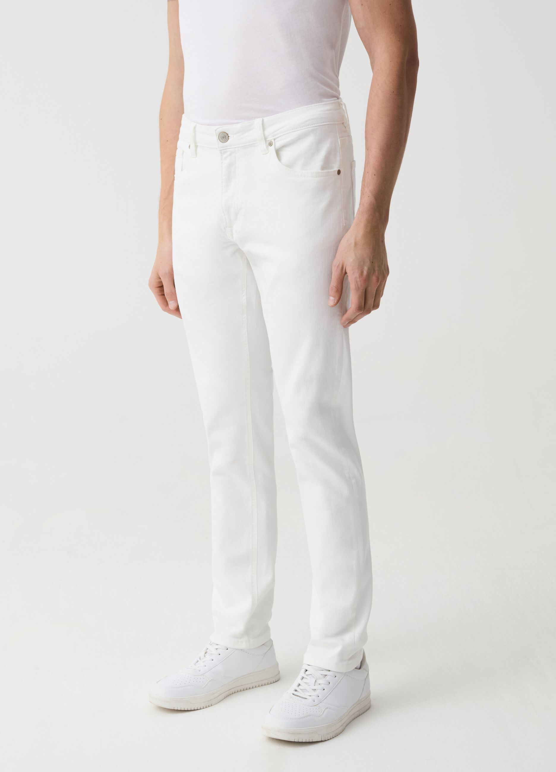 Jeans uomo sale bianchi