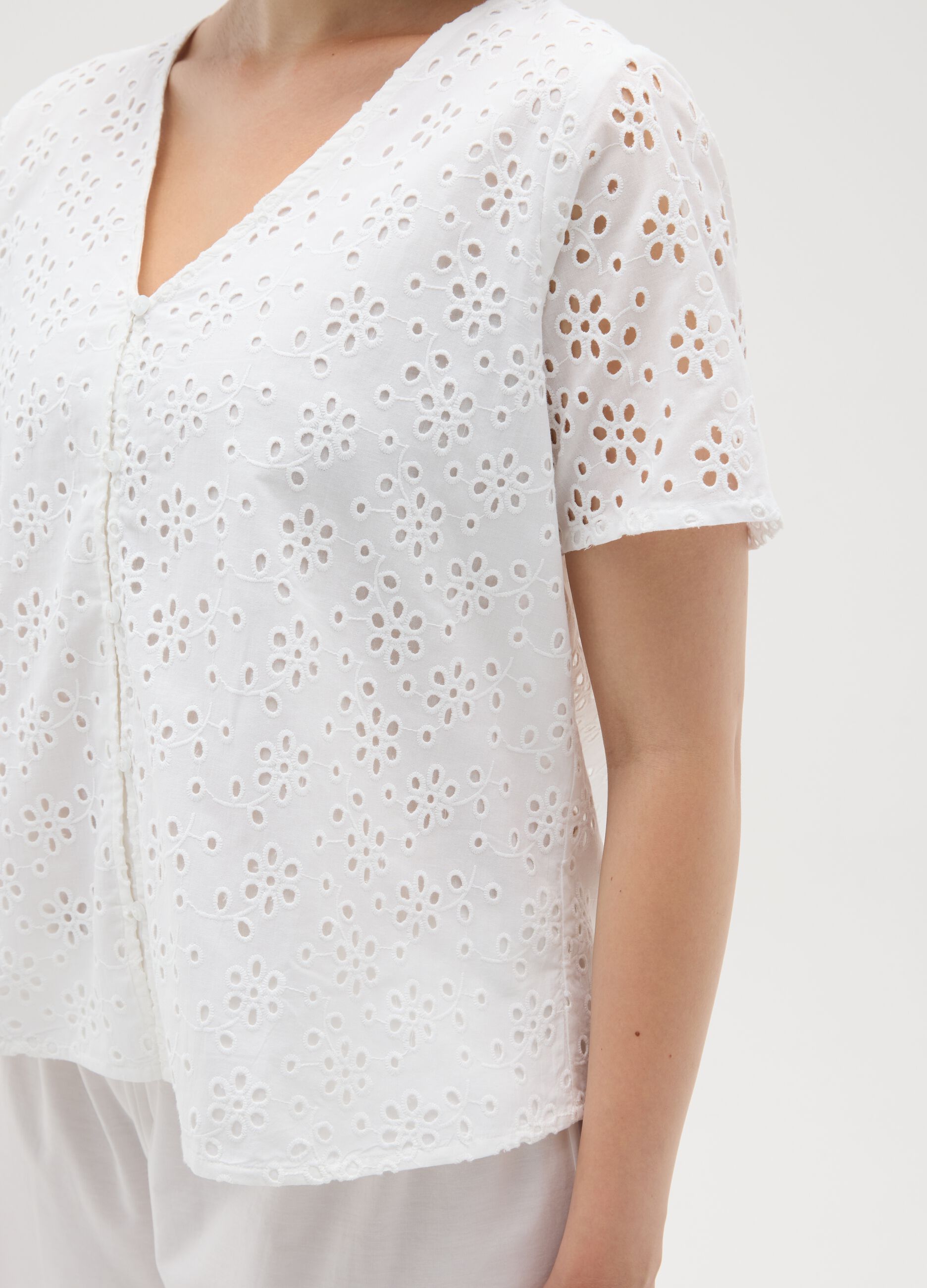 Women's White Pure Cotton Regular Fit Shirt