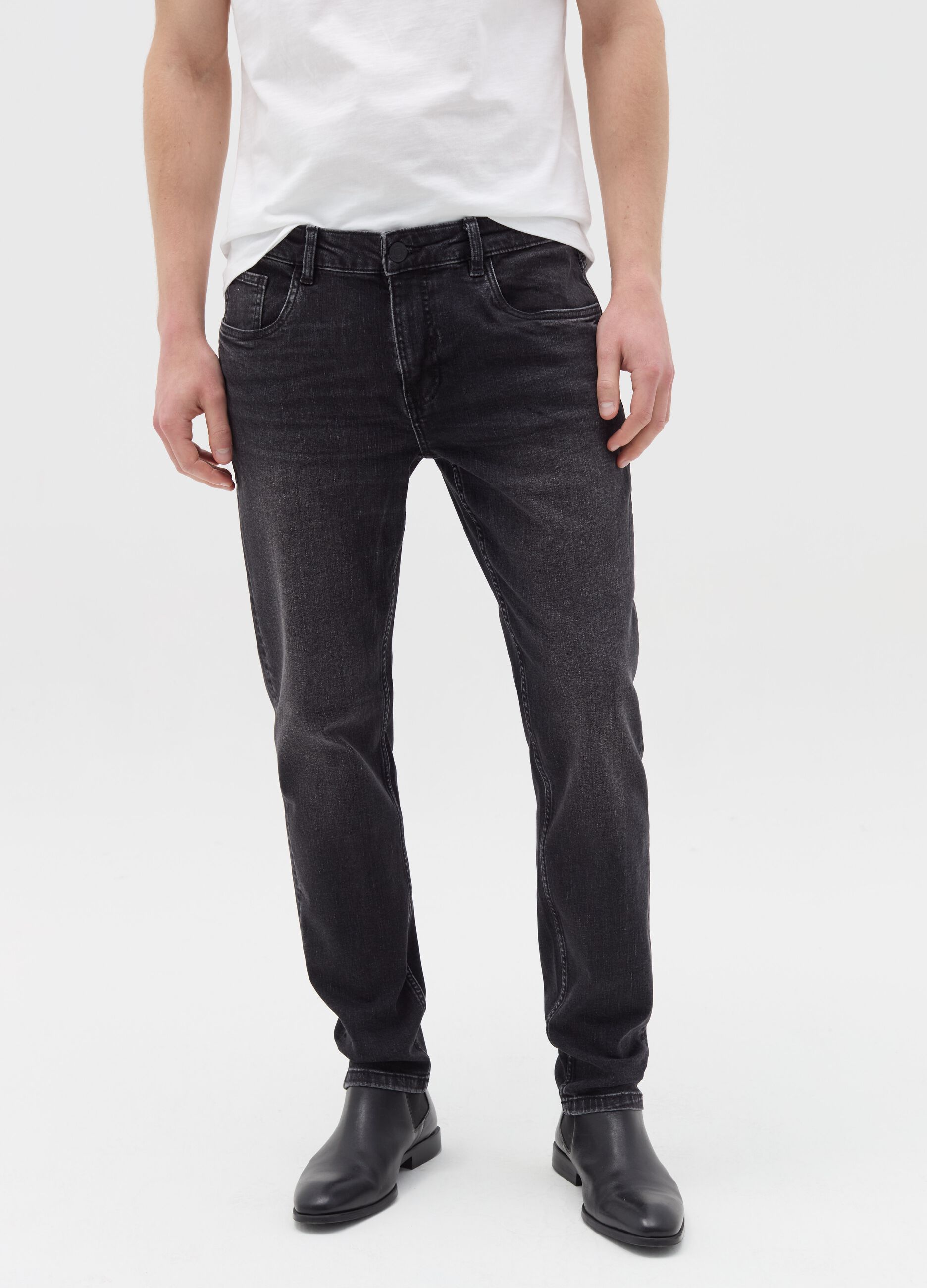 Skinny-fit jeans with five pockets