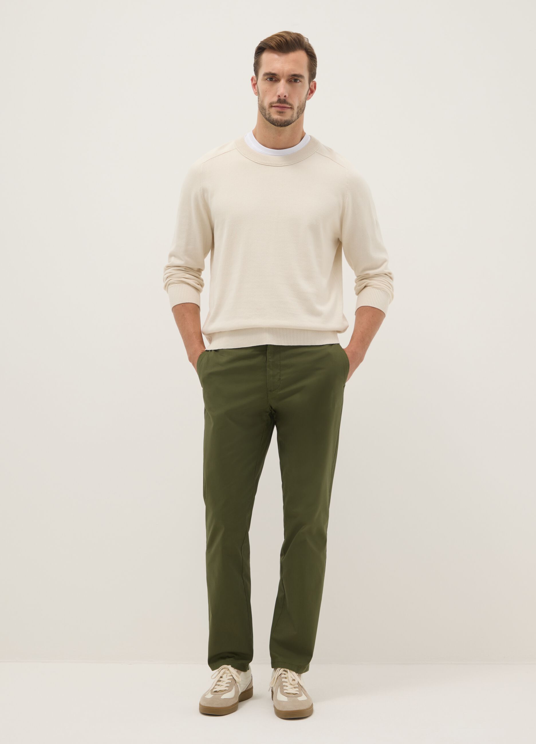 Pantaloni chino in cotone elasticizzato verde regular fit
