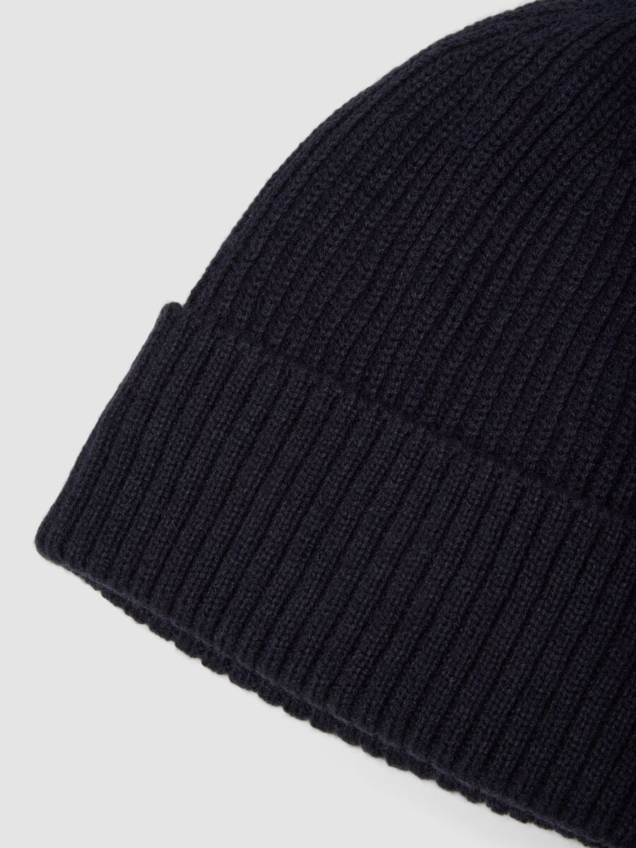 Blue knitted beanie with turn-up_1