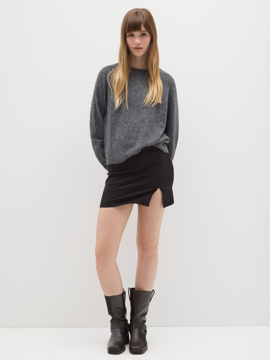 Grey oversized sweater with round neckline_1