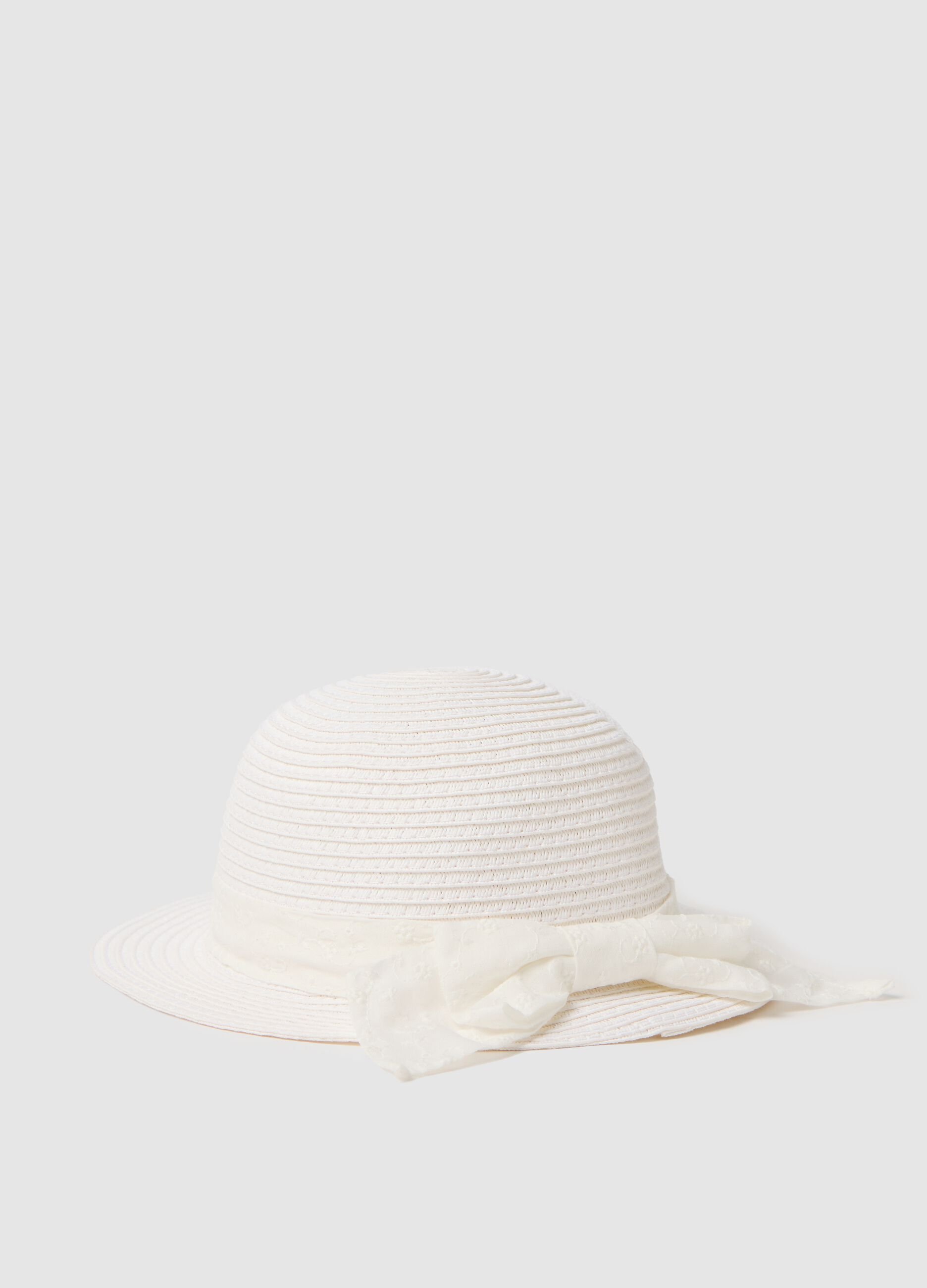 White cloche hat with bow