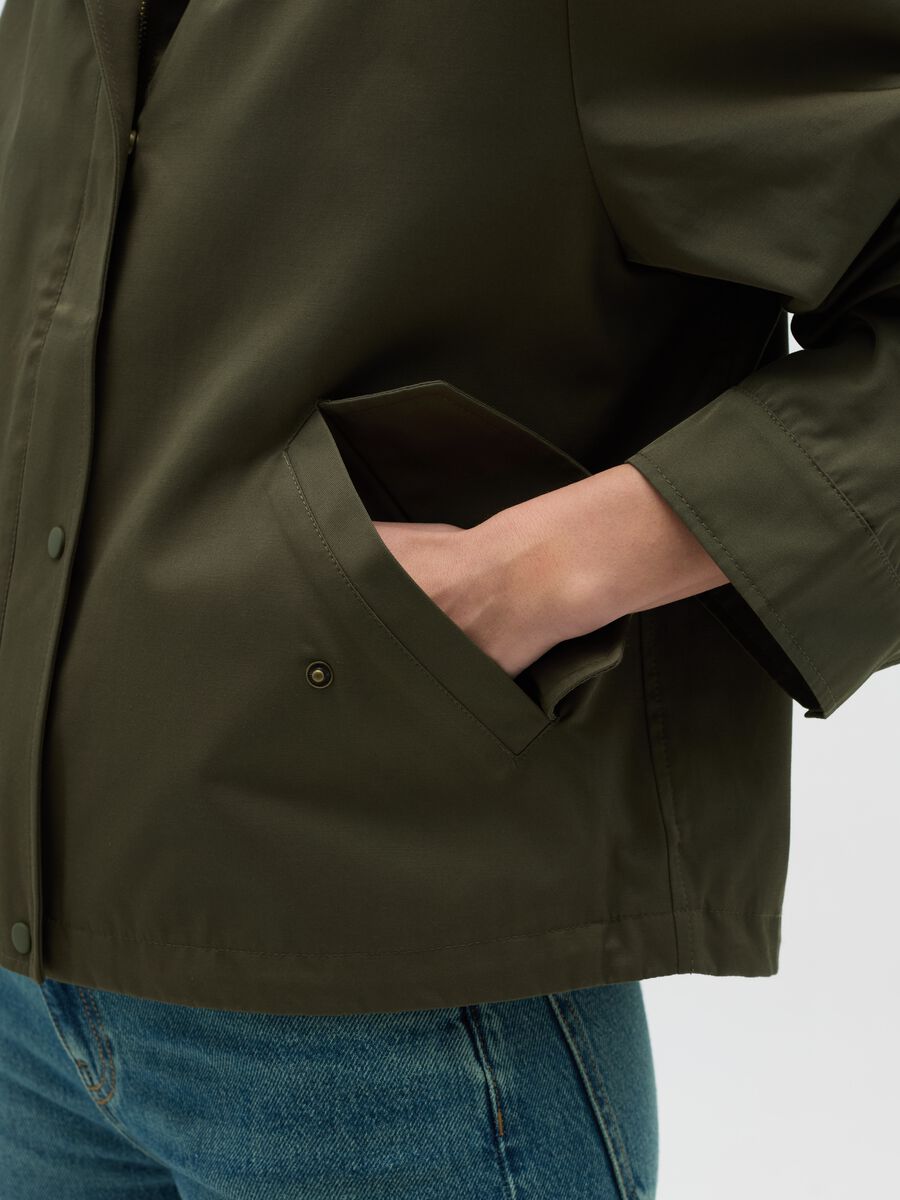 Short jacket with hood_3