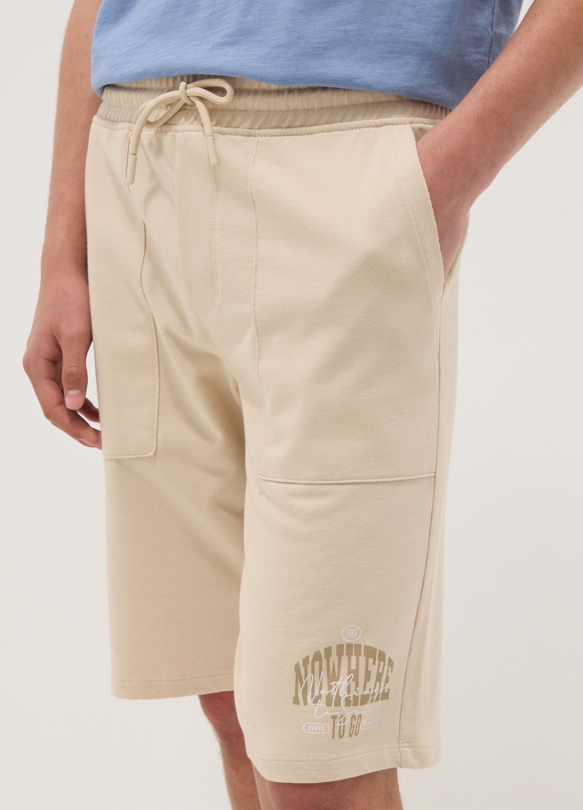 Beige pure cotton jogger shorts for boys with elasticated waist