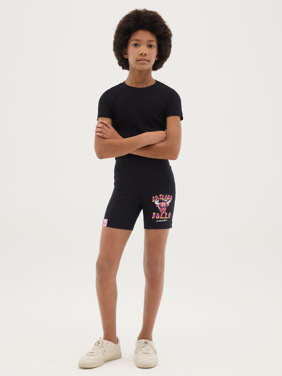 Black Stretch Cotton High-Waisted Skinny Fit Girls' Shorts with Chicago Bulls Logo_0