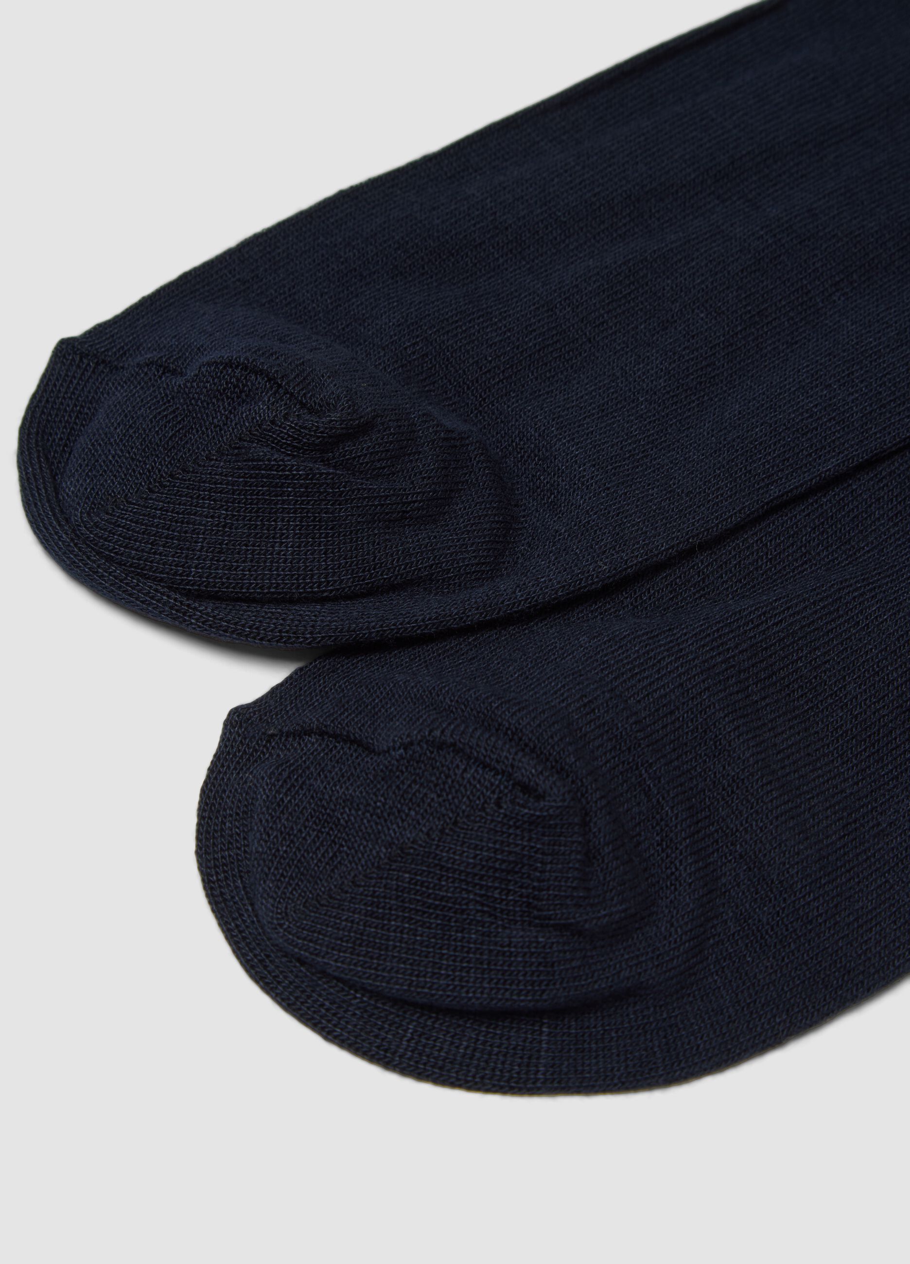 2-pack of blue midi socks in stretch fabric
