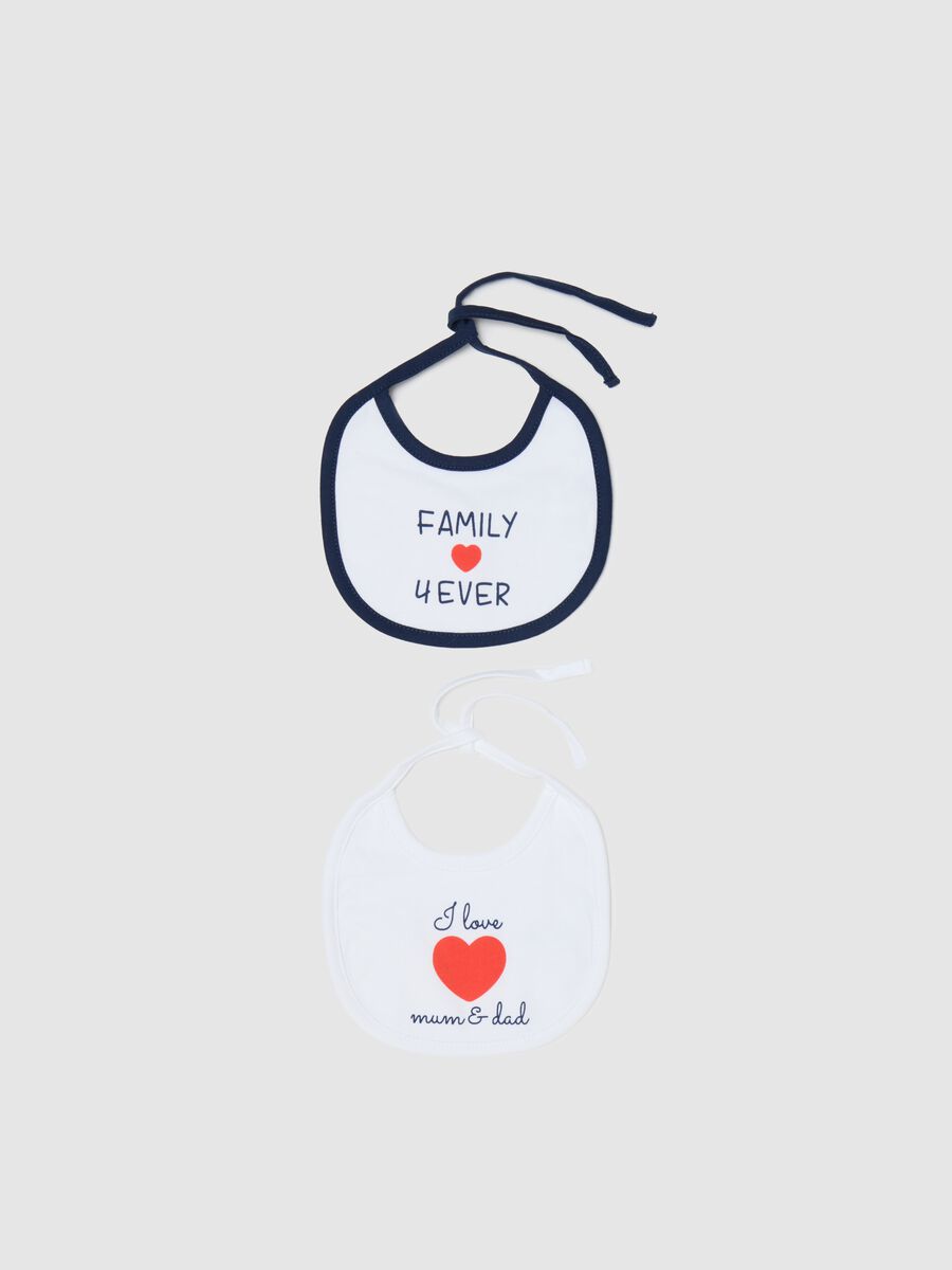 Two-pack I Love Mum & Dad bibs in cotton_0