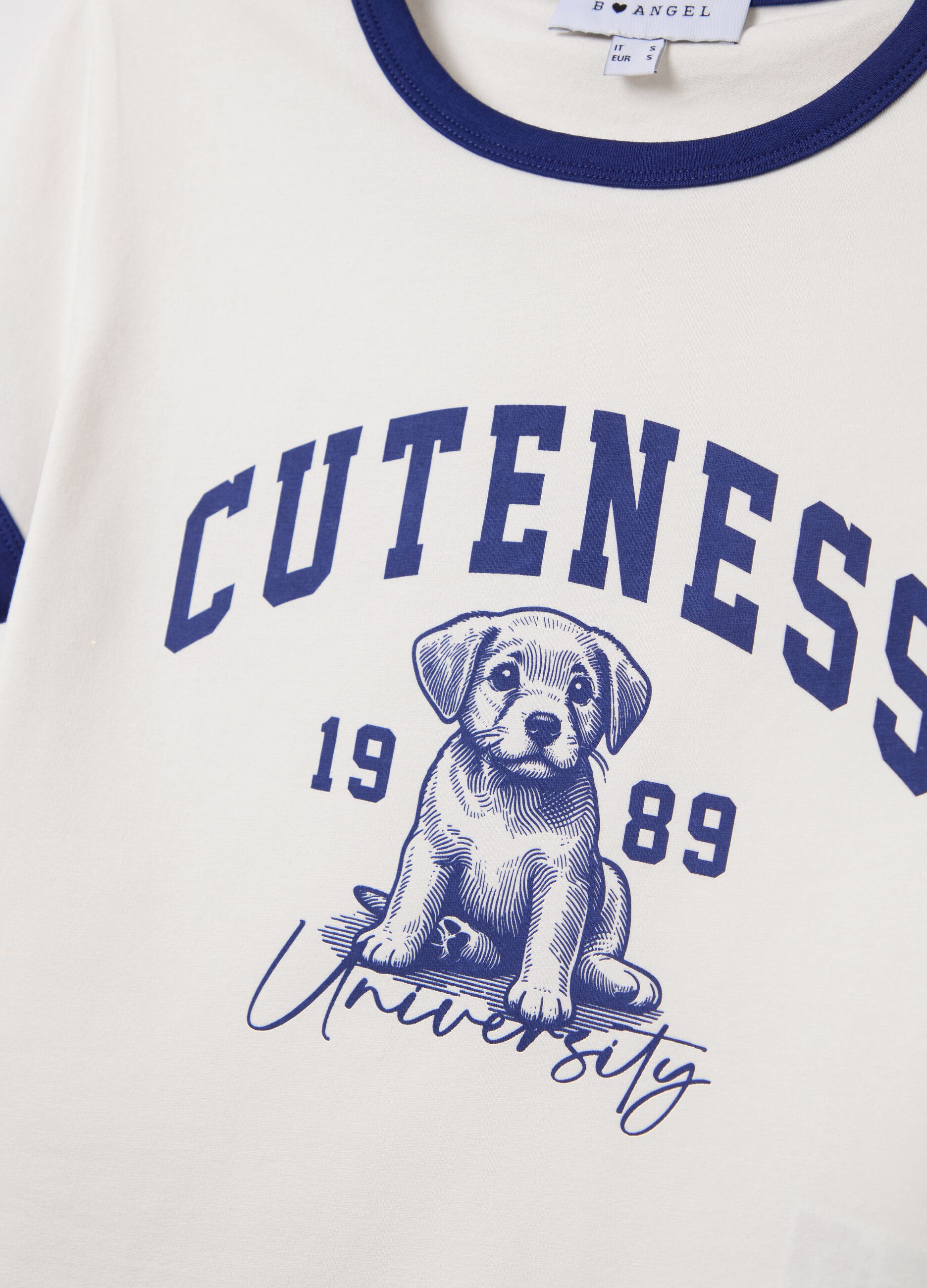 T-shirt with contrasting edging and print