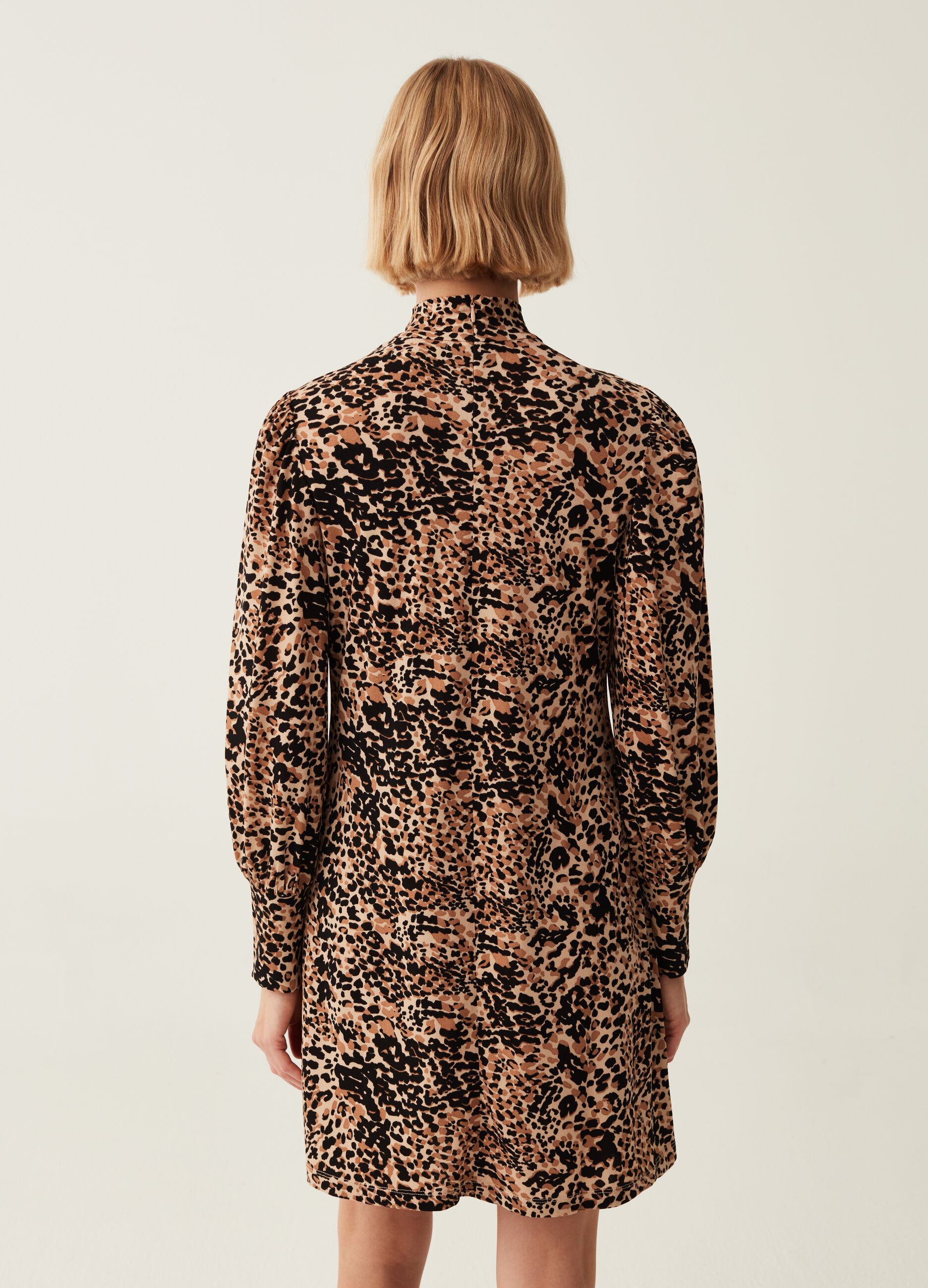 Abito corto mock neck fantasia_2