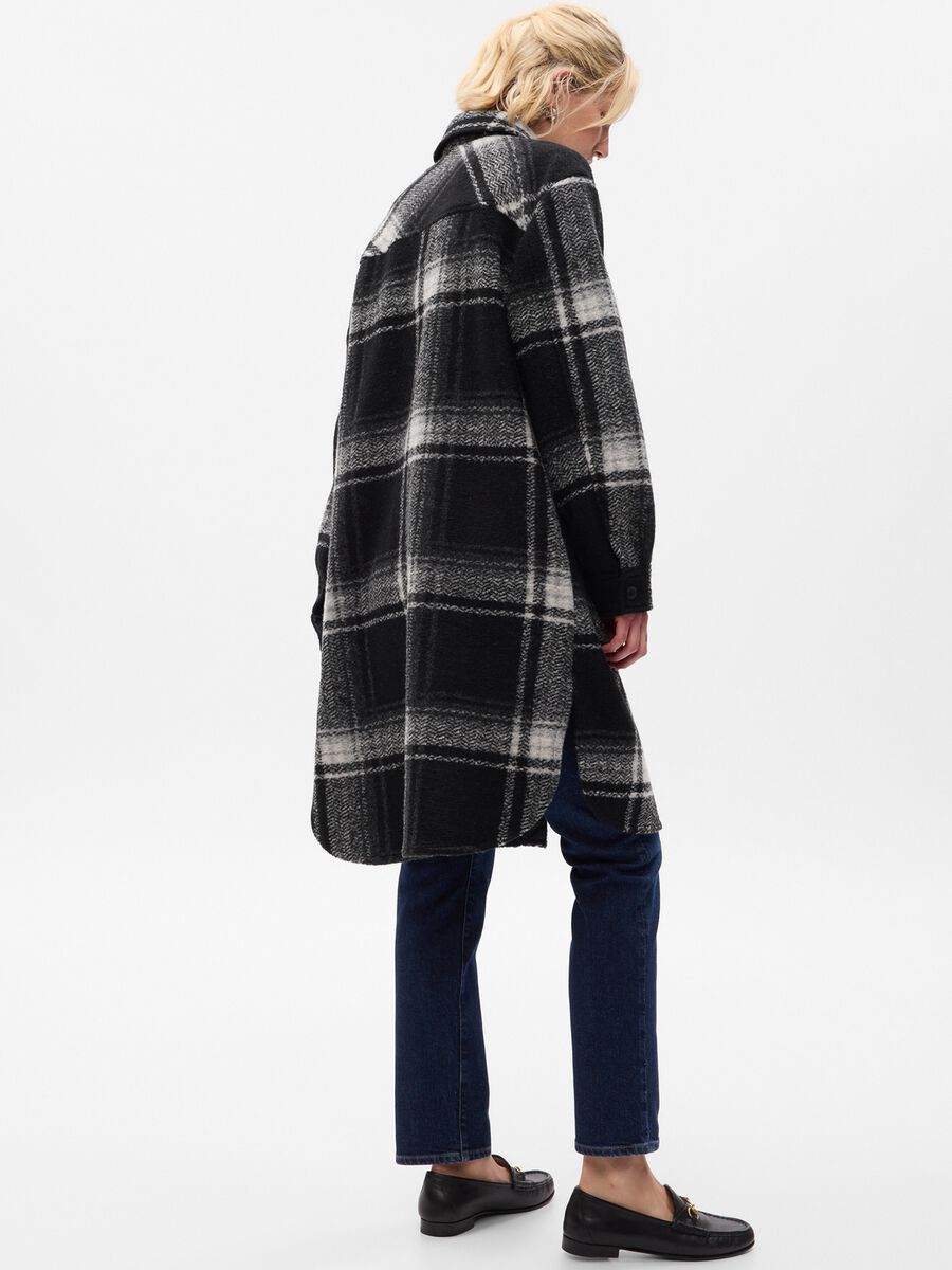 Long shacket with check pattern_1