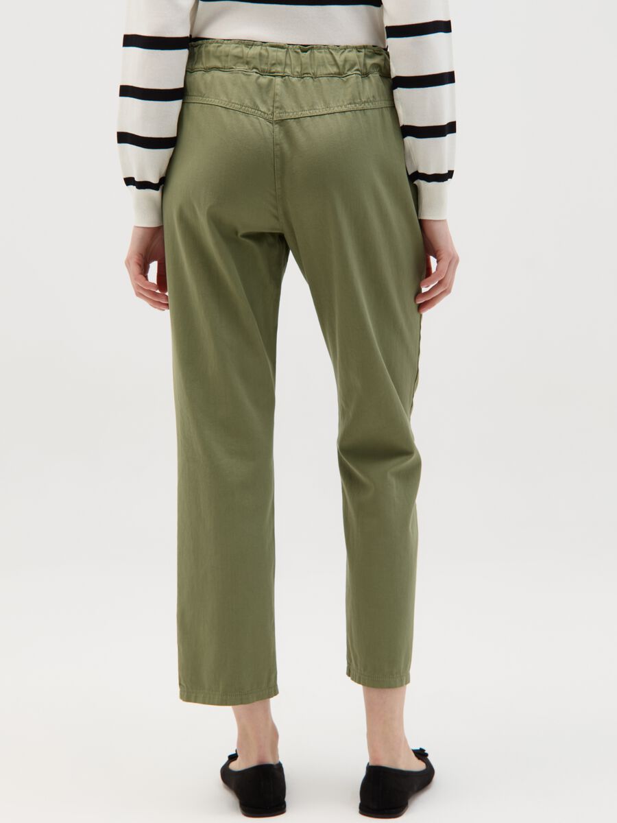 Joggers in cotone stretch con coulisse_2