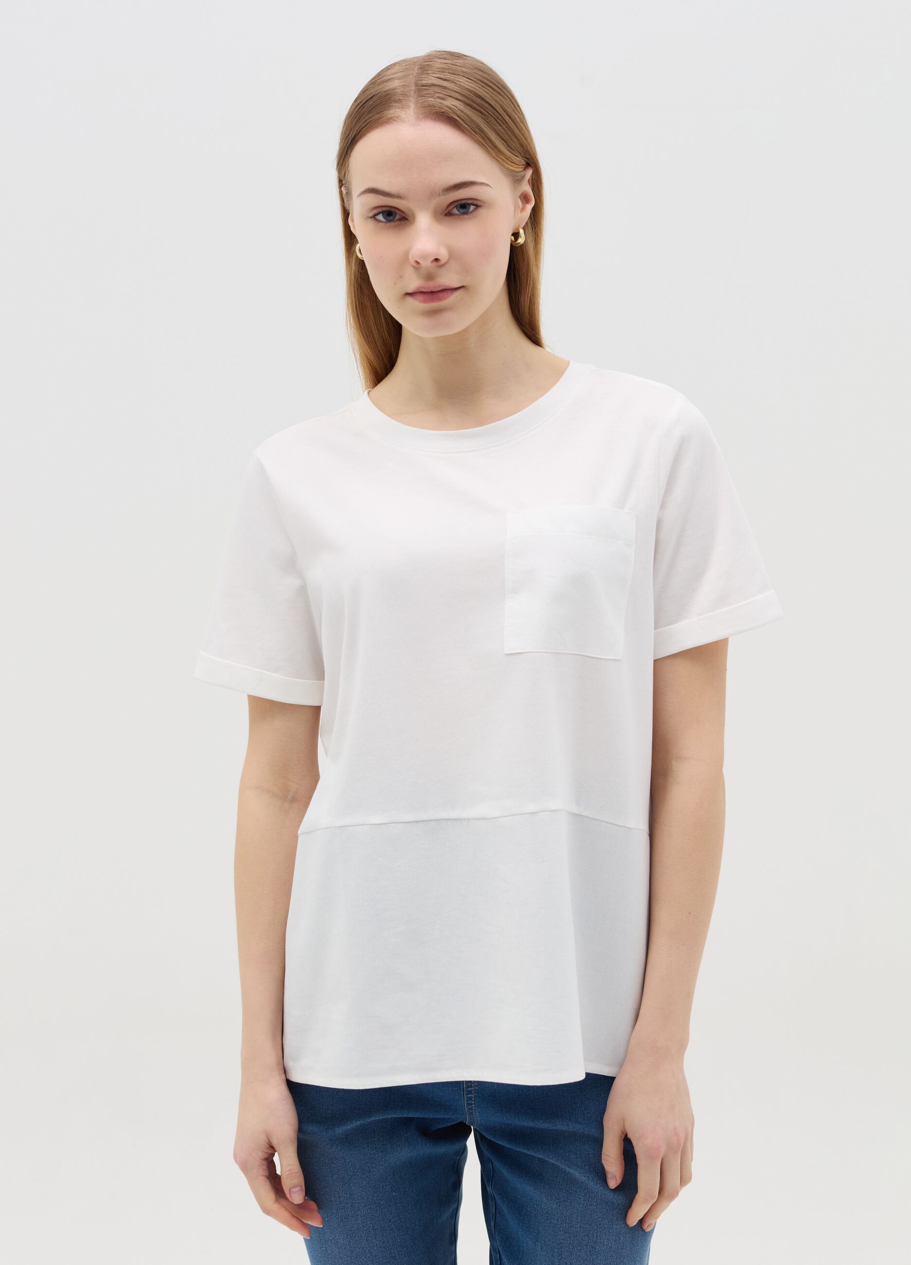 T-shirt premaman con tasca