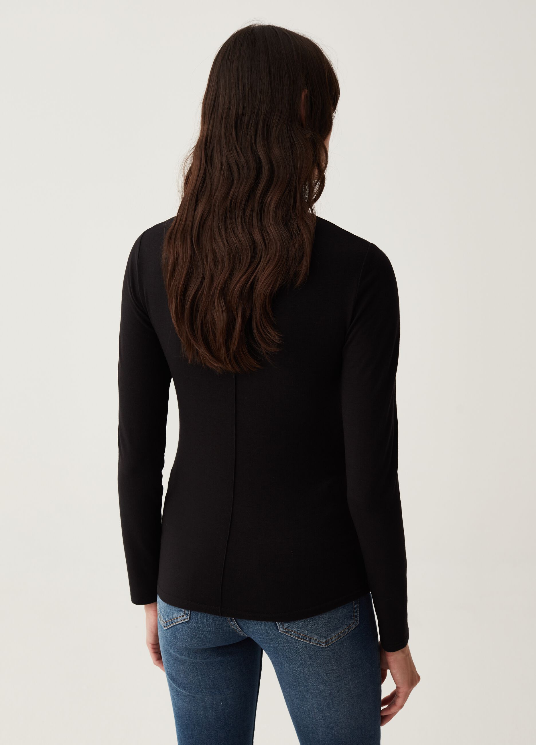T-shirt a collo alto con cucitura in rilievo_2