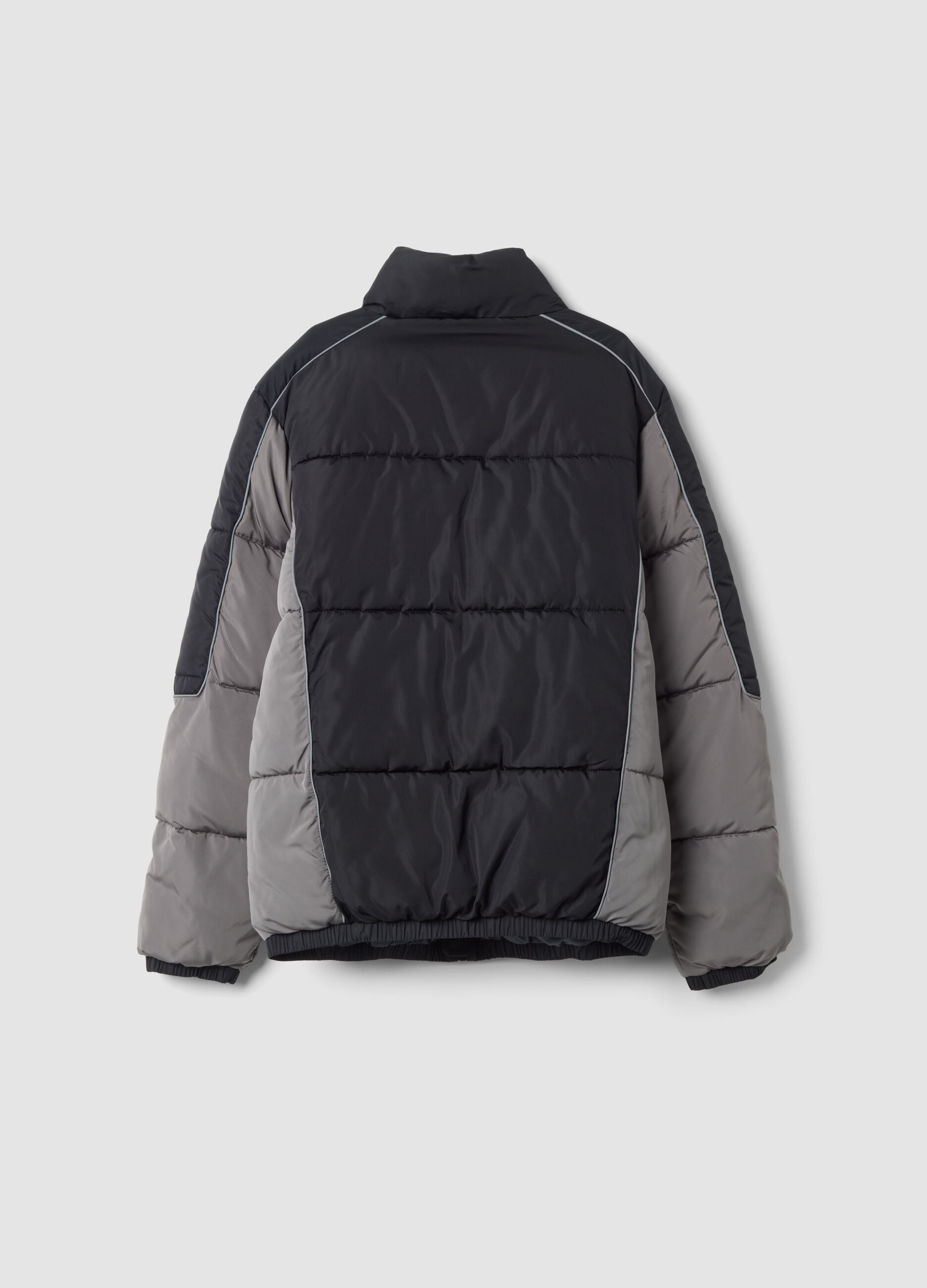 Black padded jacket, regular fit, with zip