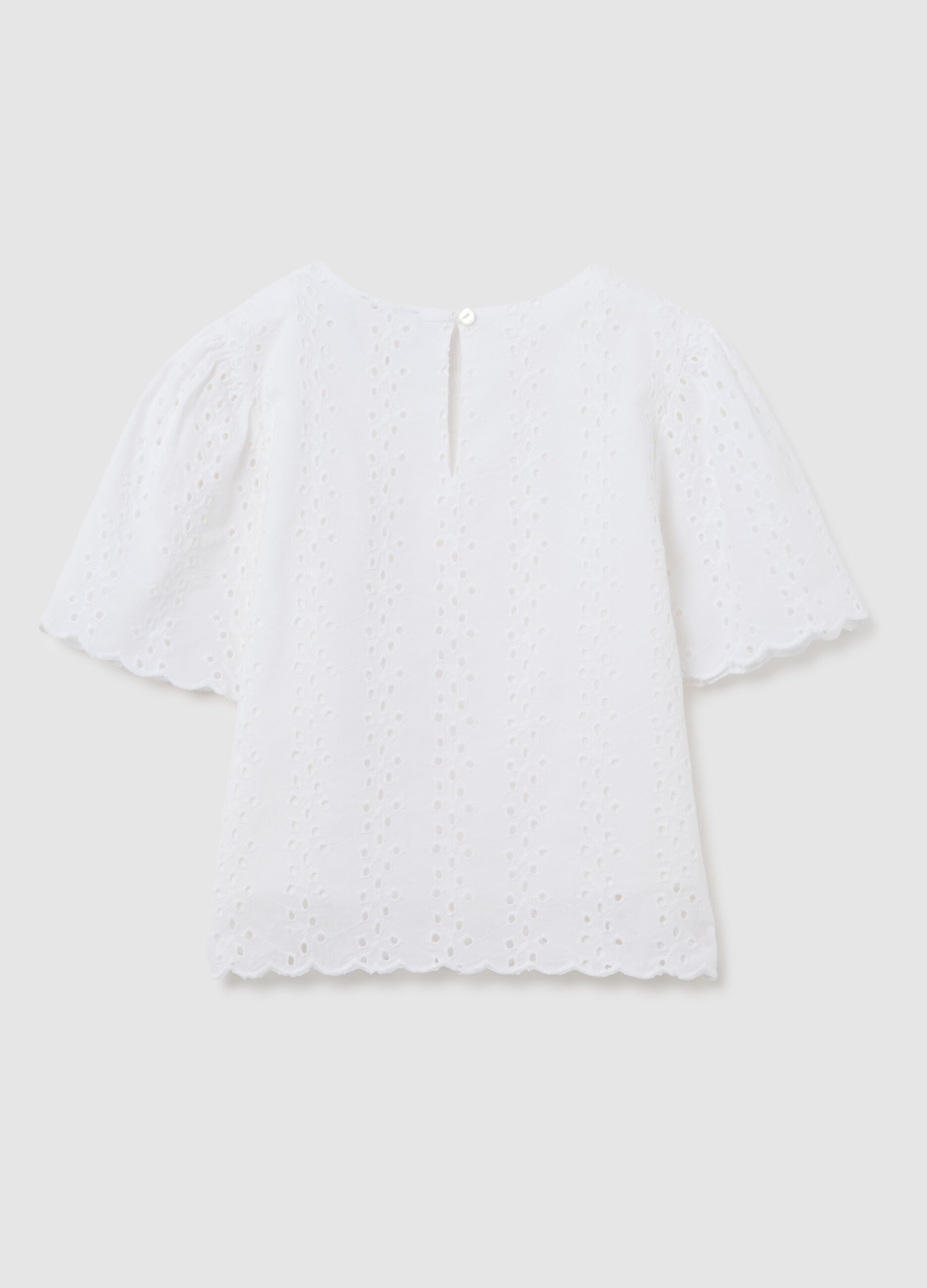 Girls' pure white cotton regular fit t-shirt with short sleeves and button closure