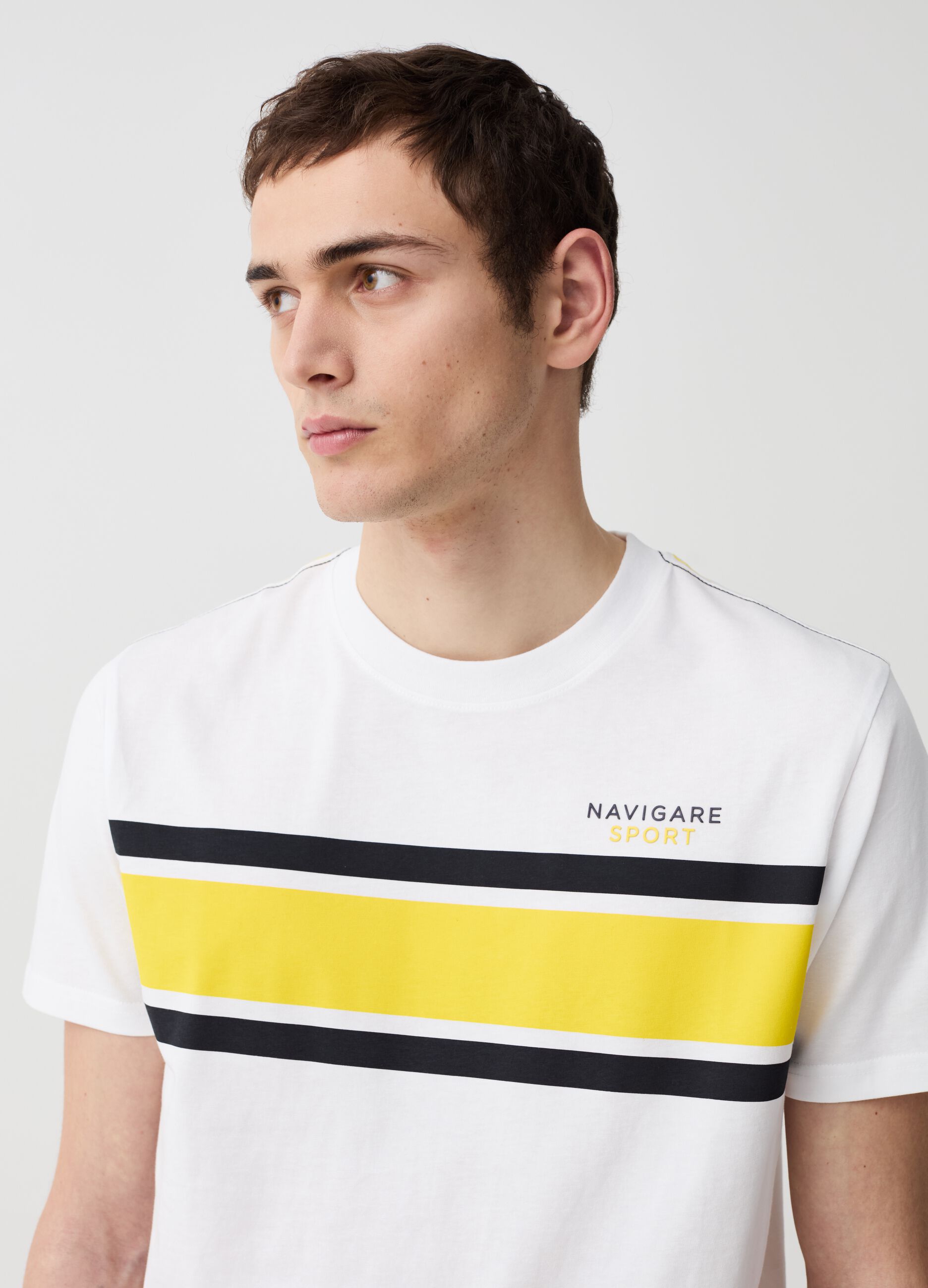 T-shirt con dettaglio a righe Navigare Sport