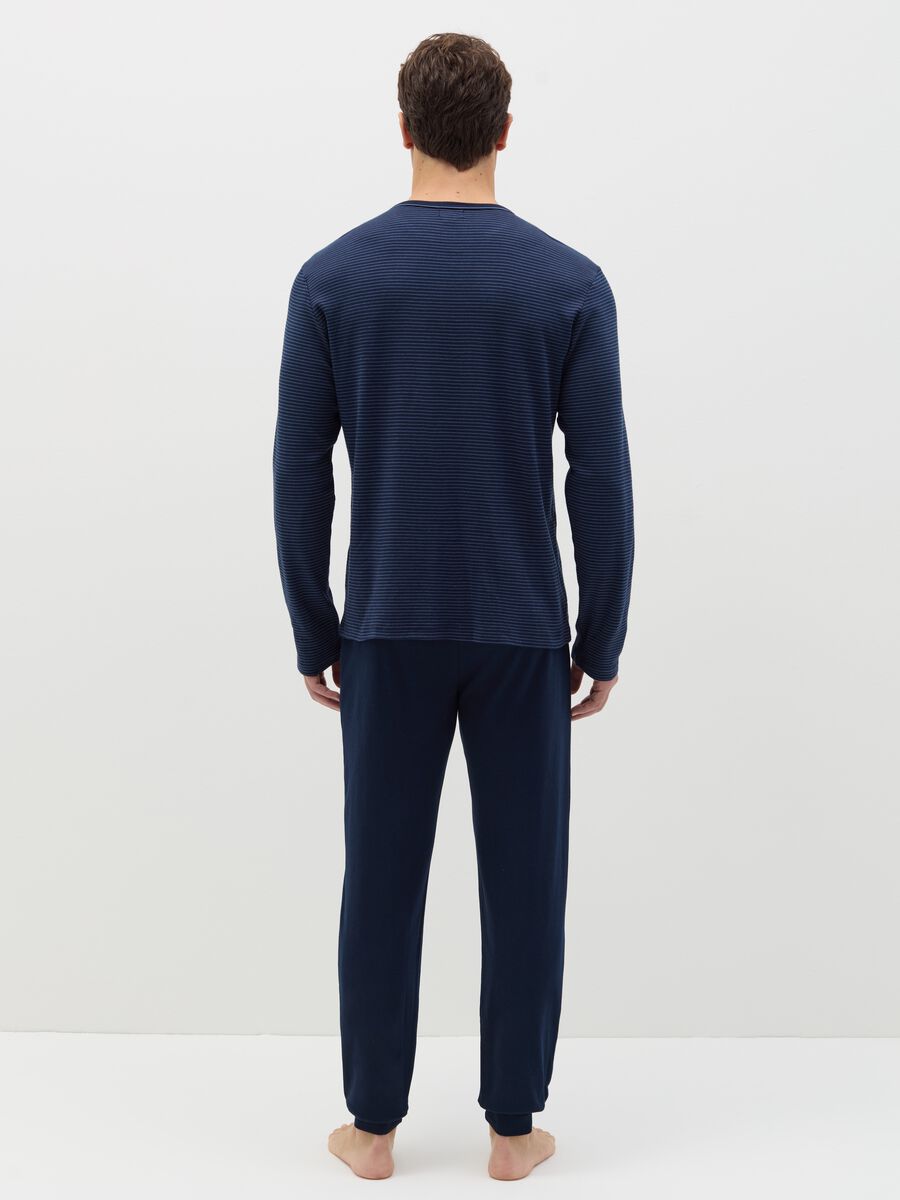 Cotton pyjamas with thin striped top_3