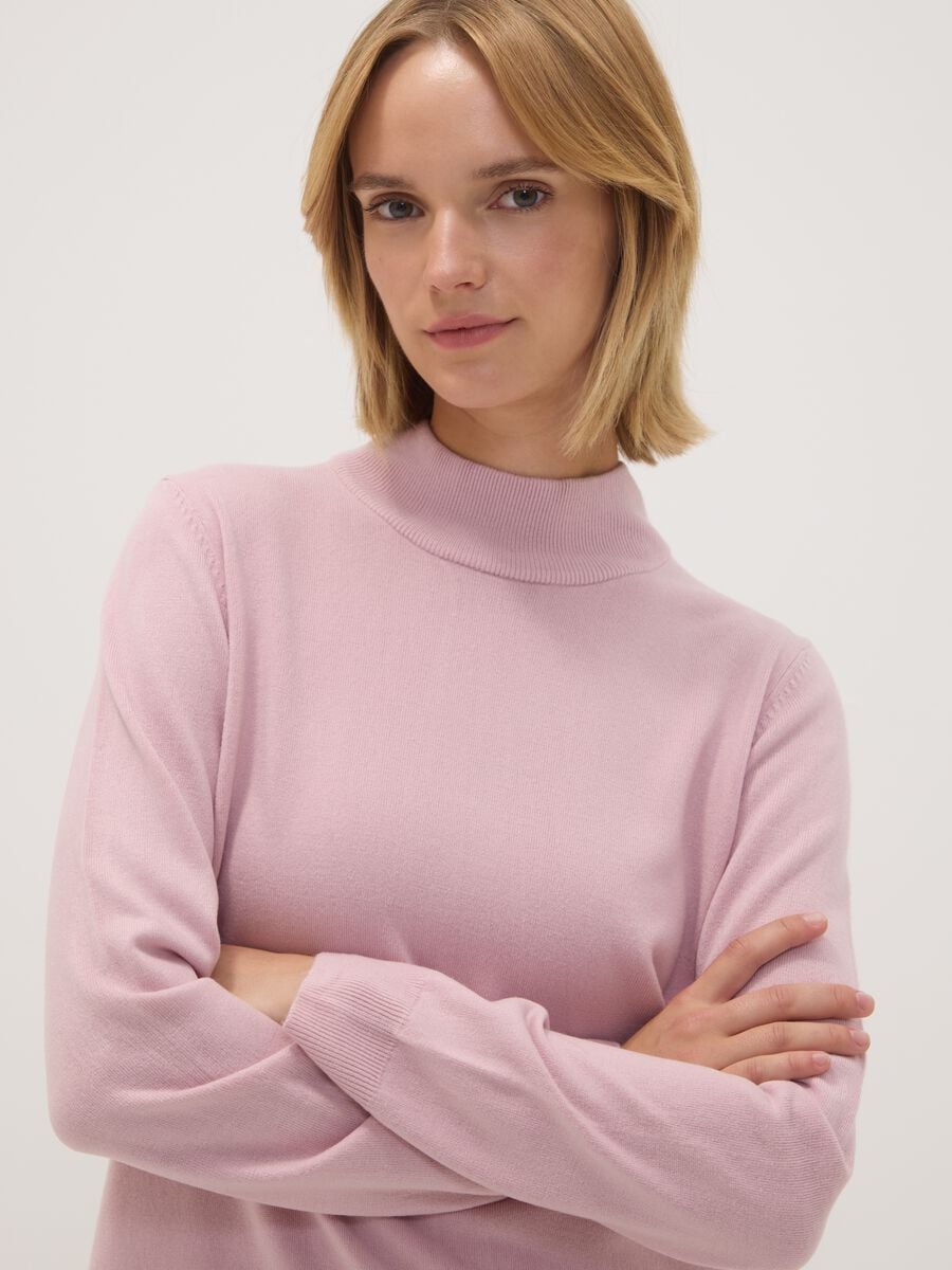 Pink long-sleeved top with high neck, regular fit_3