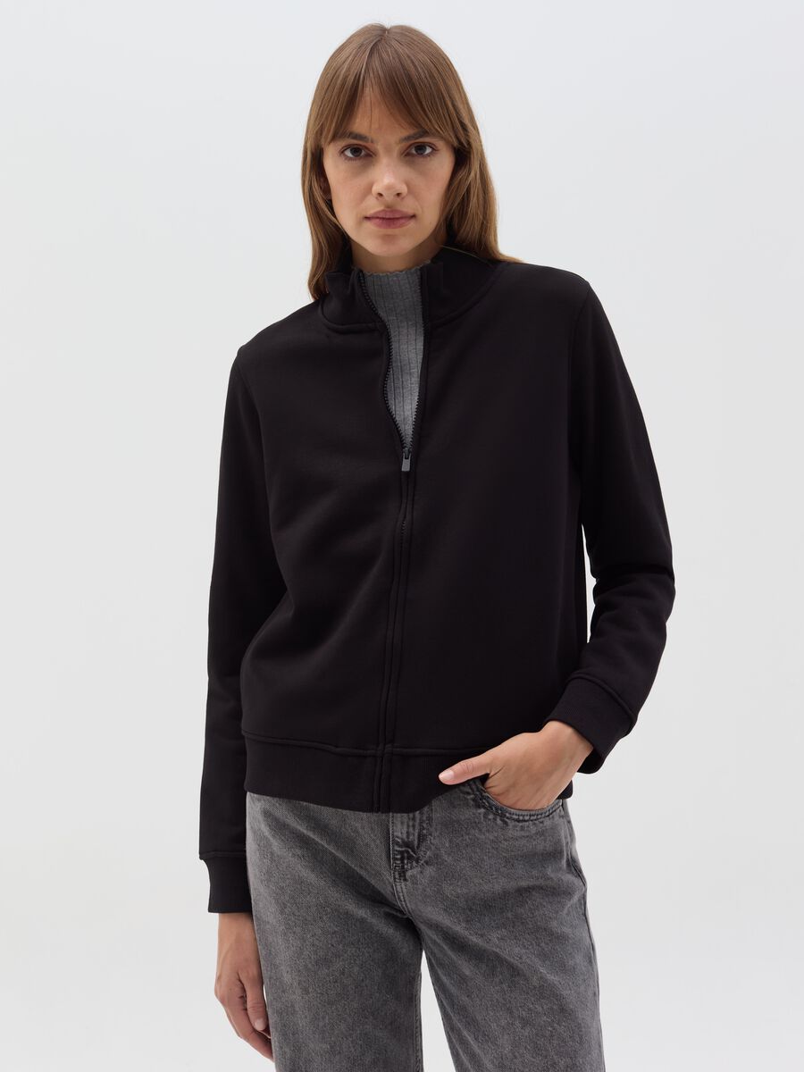 Full-zip Essential a collo alto_0