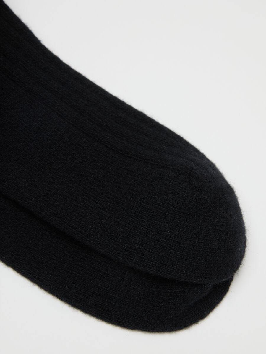 Black Socks in Wool and Cashmere_1