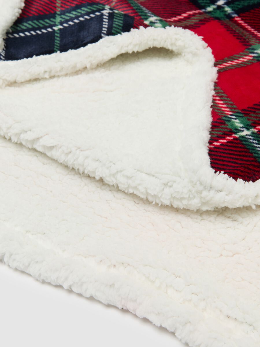 Multicolour Quilted Checkered Blanket_1