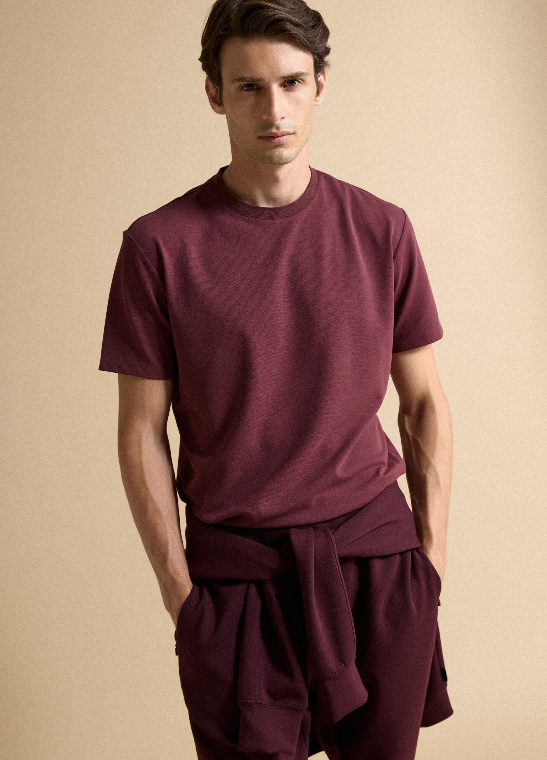 Red regular-fit stretch piqu&eacute; cotton-blend T-shirt with Easy Dry